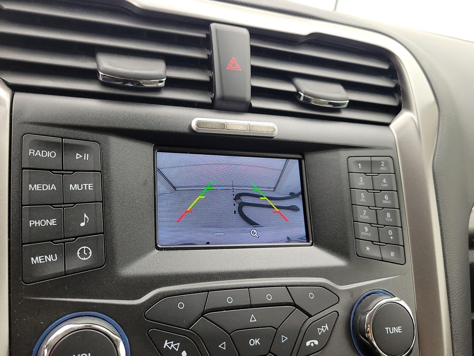 Thumbnail: 2019 Ford Fusion - 14