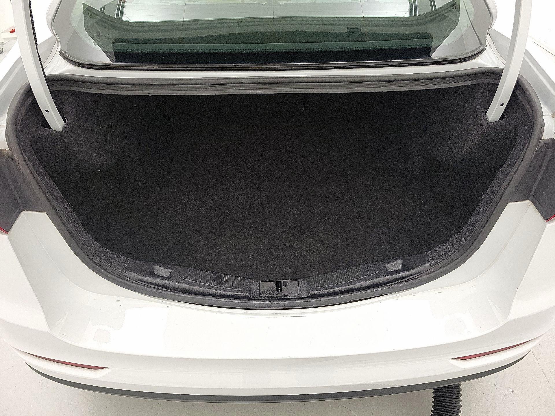 Thumbnail: 2019 Ford Fusion - 20