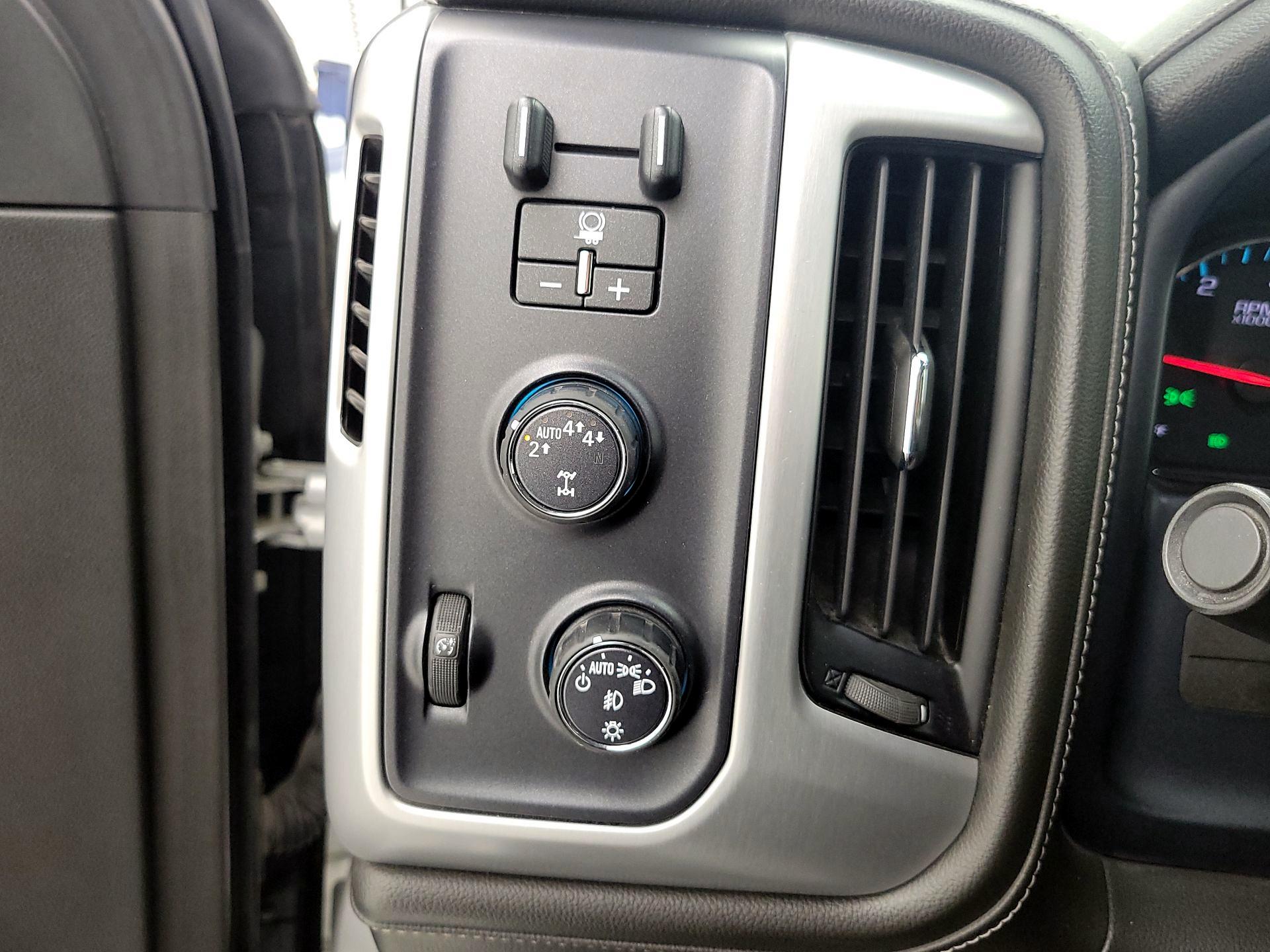 Thumbnail: 2018 GMC Sierra 1500 - 13