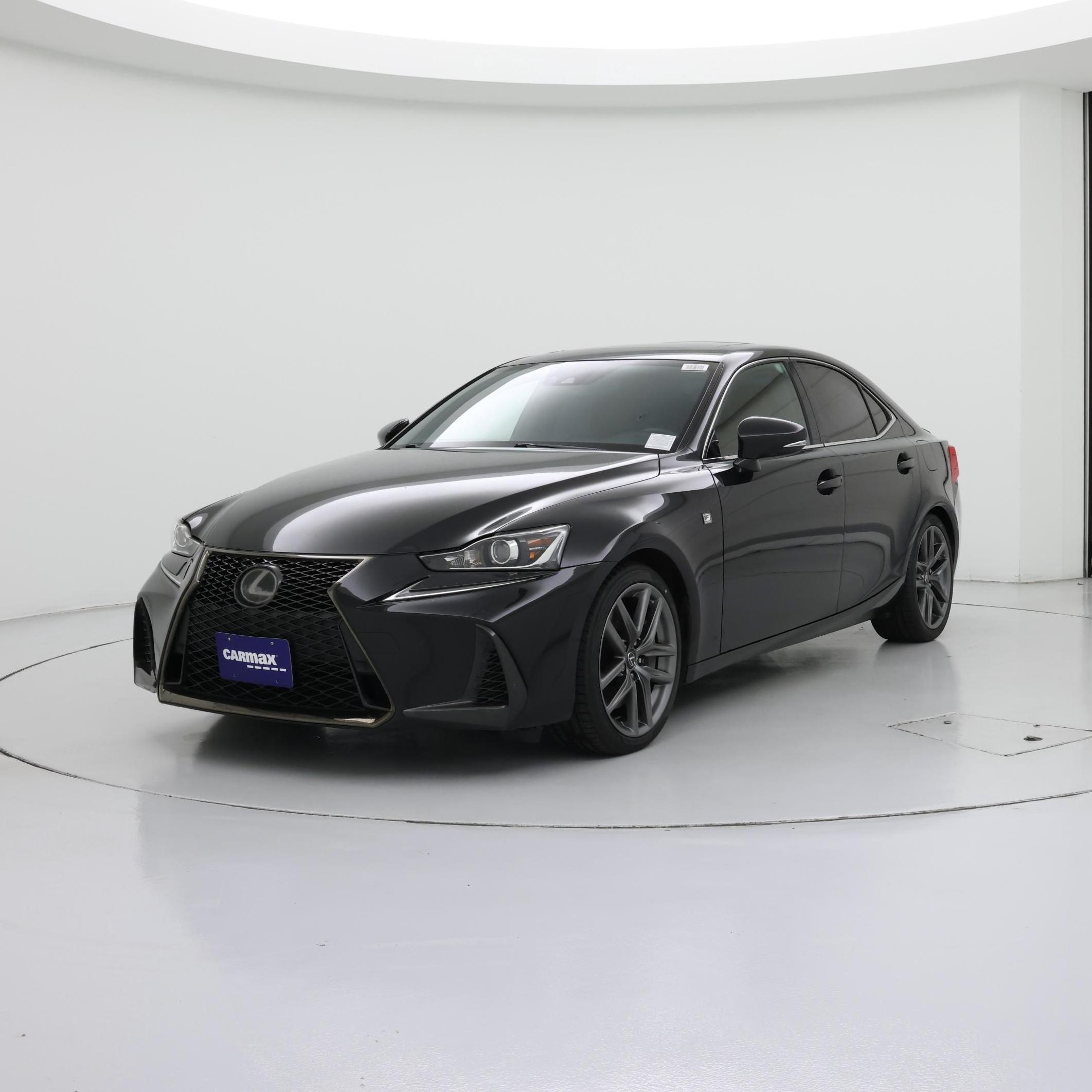 Thumbnail: 2018 Lexus IS - 4