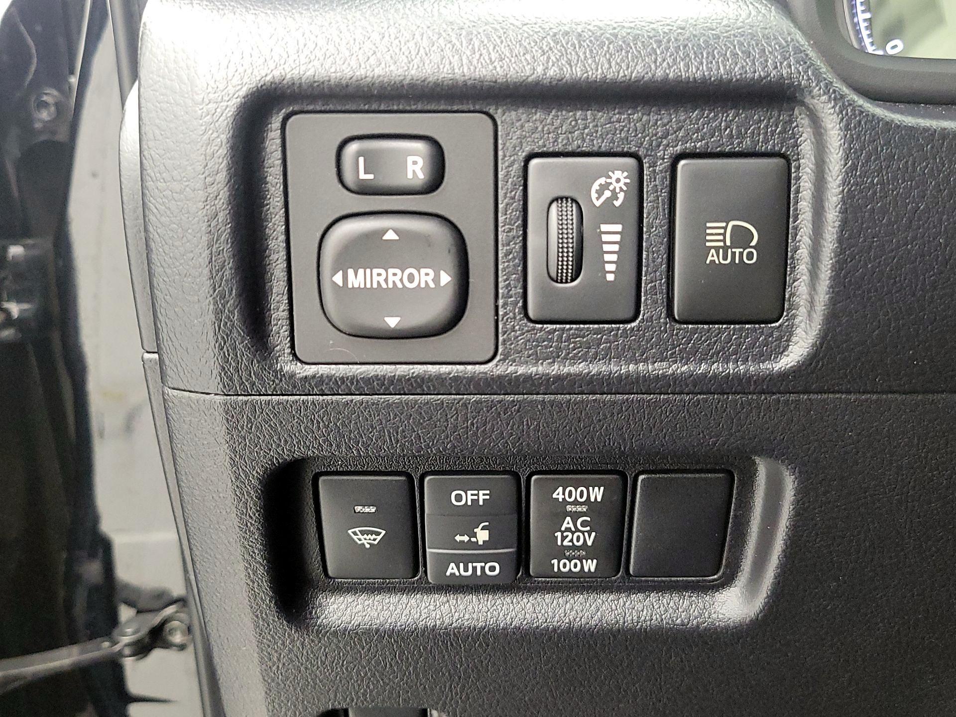 Thumbnail: 2020 Toyota 4Runner - 13