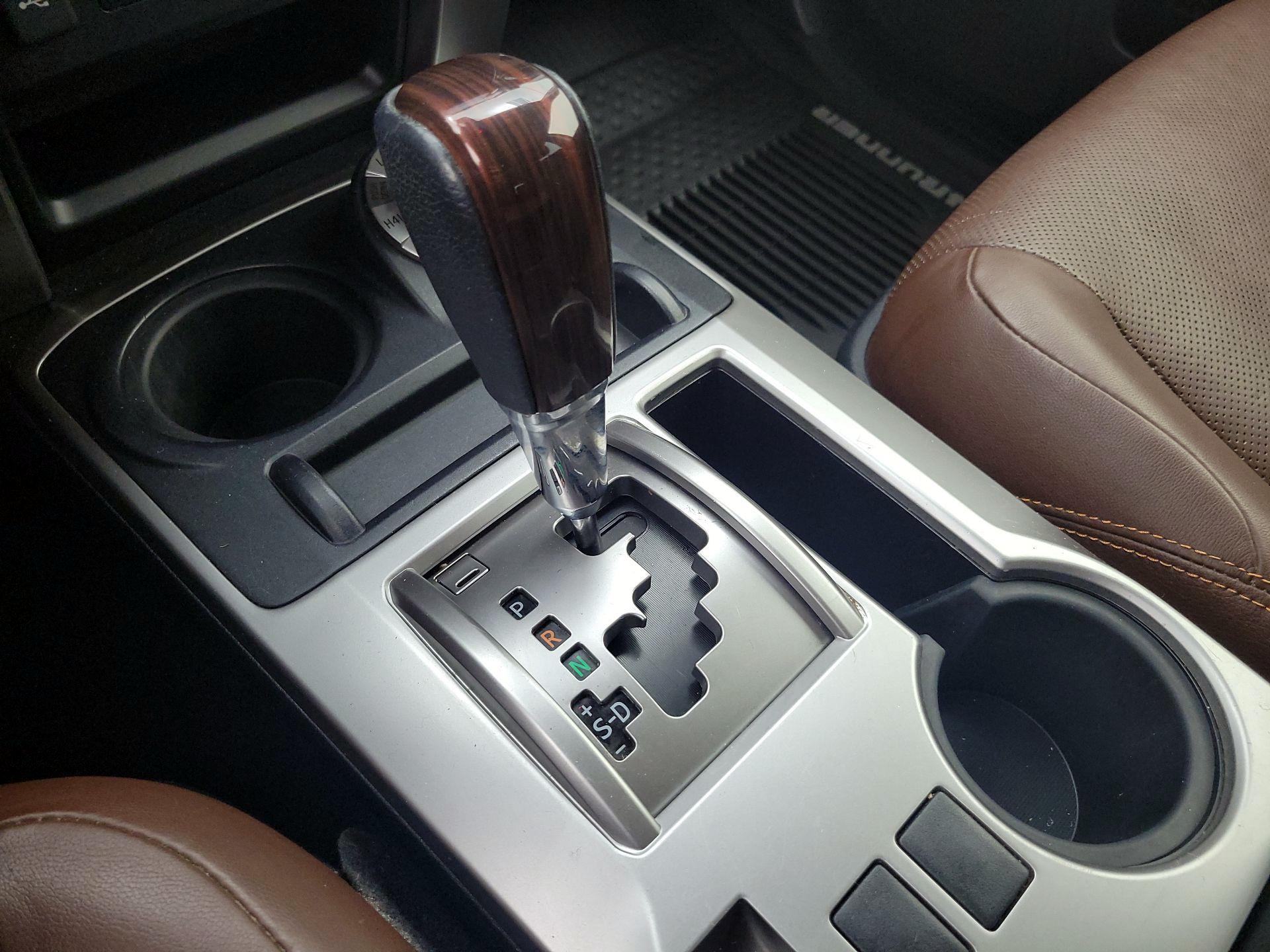 Thumbnail: 2020 Toyota 4Runner - 18