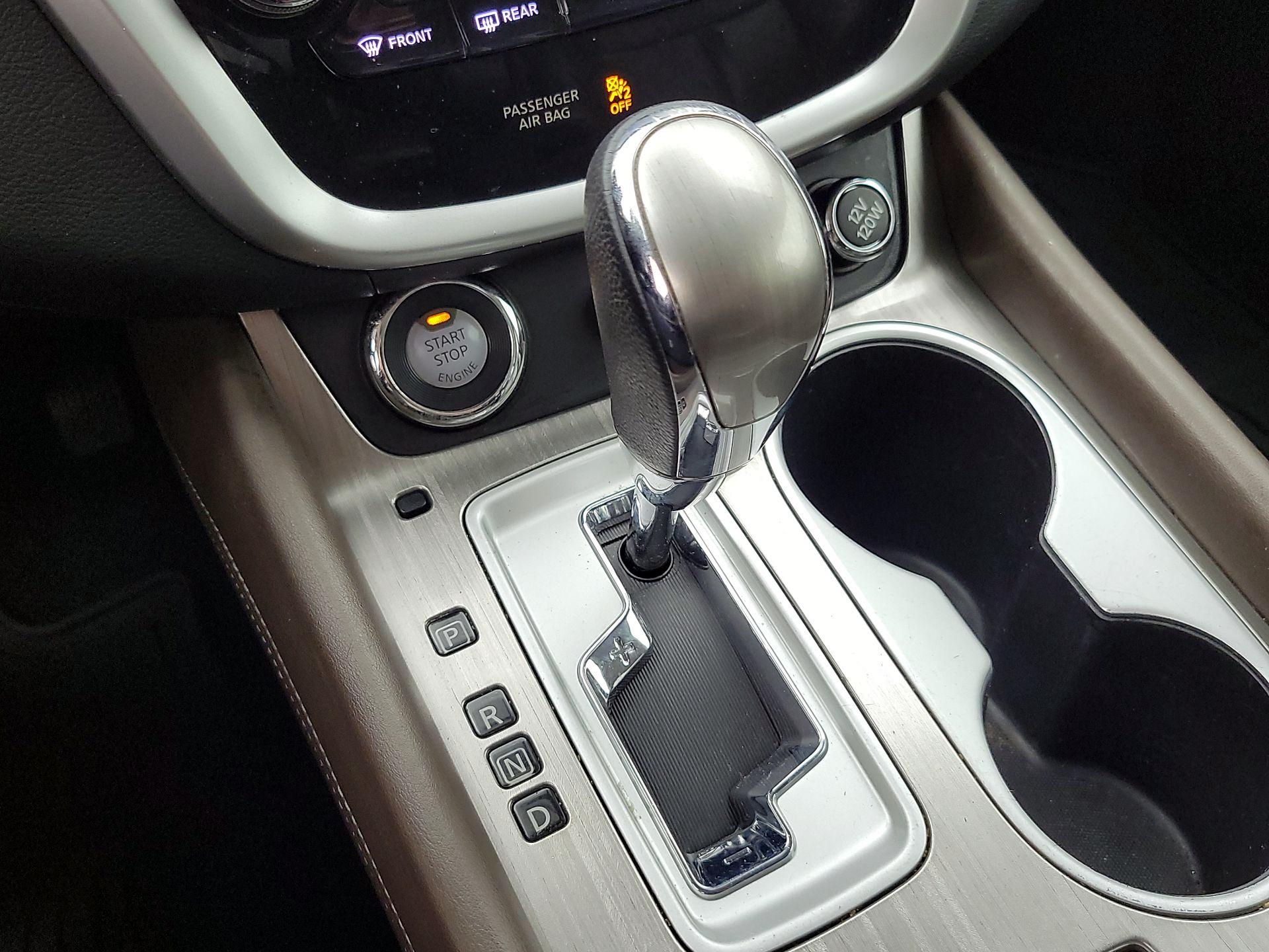 Thumbnail: 2015 Nissan Murano - 18