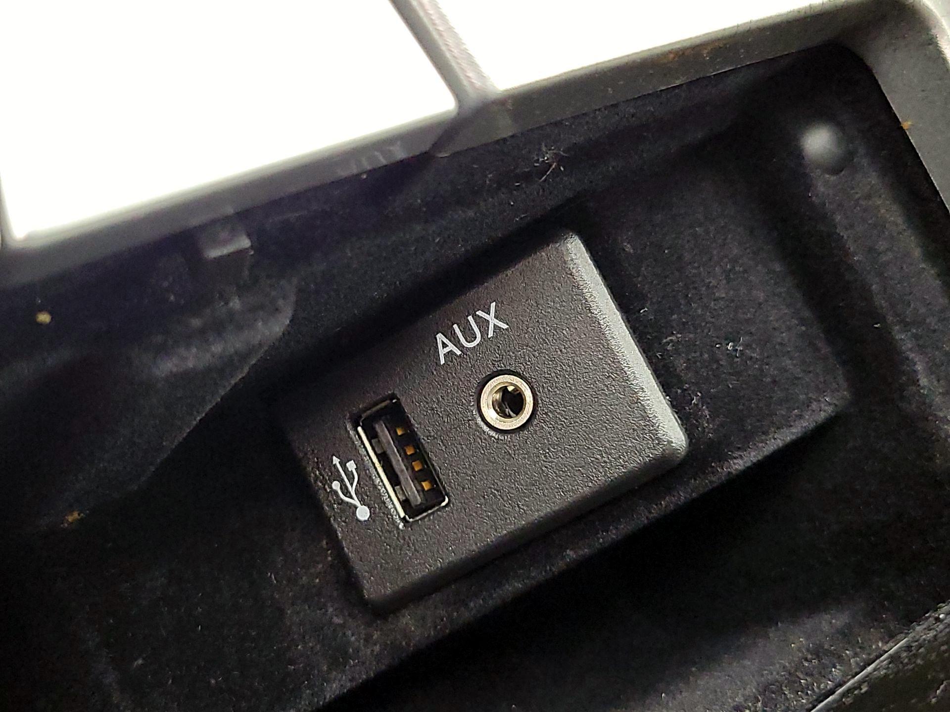 Thumbnail: 2015 Nissan Murano - 19