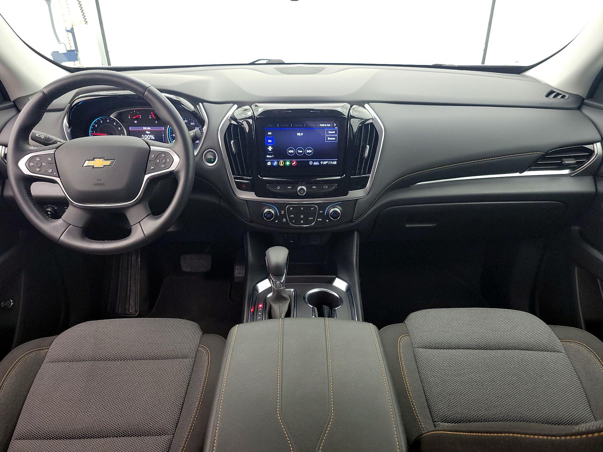 Thumbnail: 2021 Chevrolet Traverse - 9