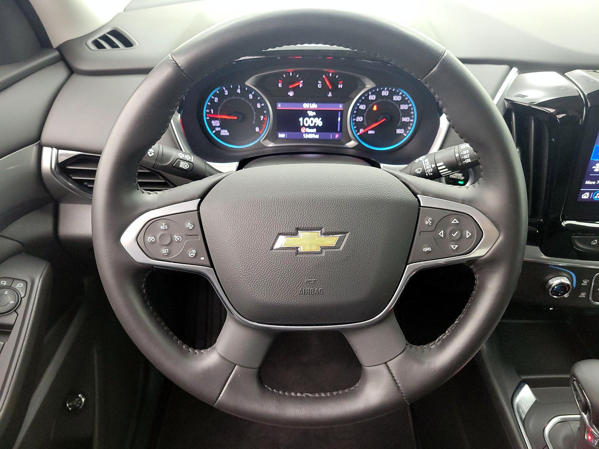 Thumbnail: 2021 Chevrolet Traverse - 10