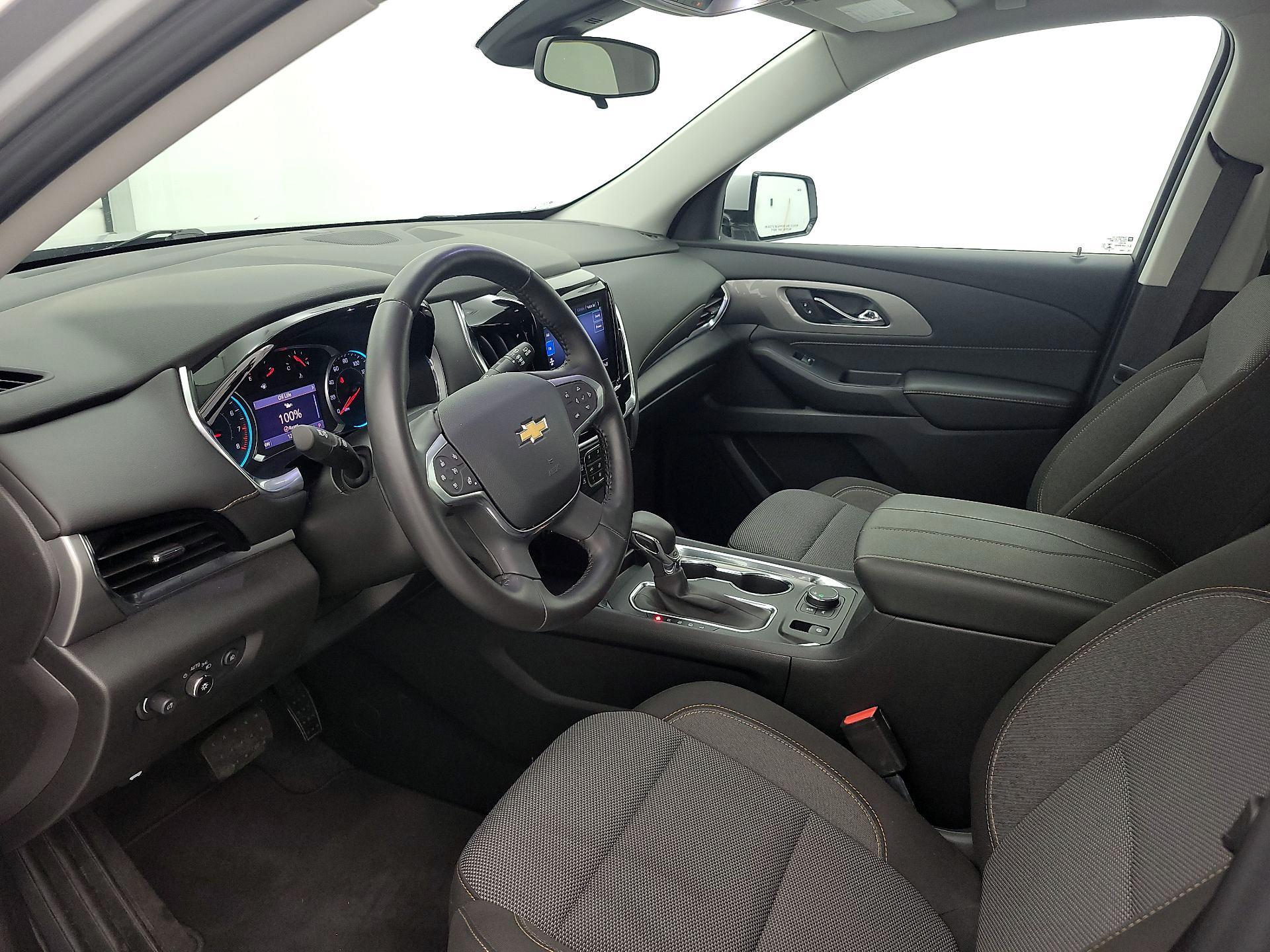 Thumbnail: 2021 Chevrolet Traverse - 11