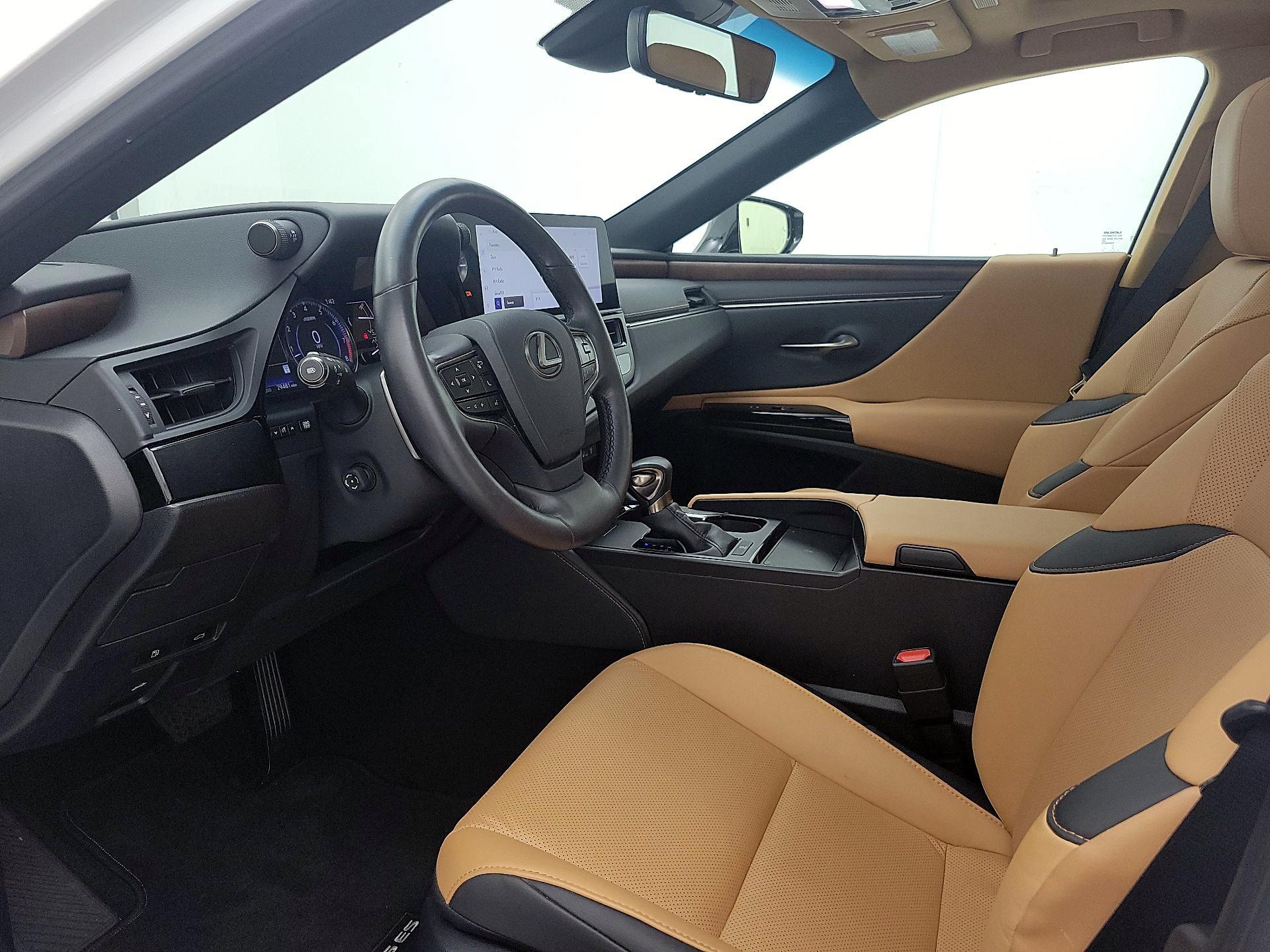 Thumbnail: 2023 Lexus ES - 11