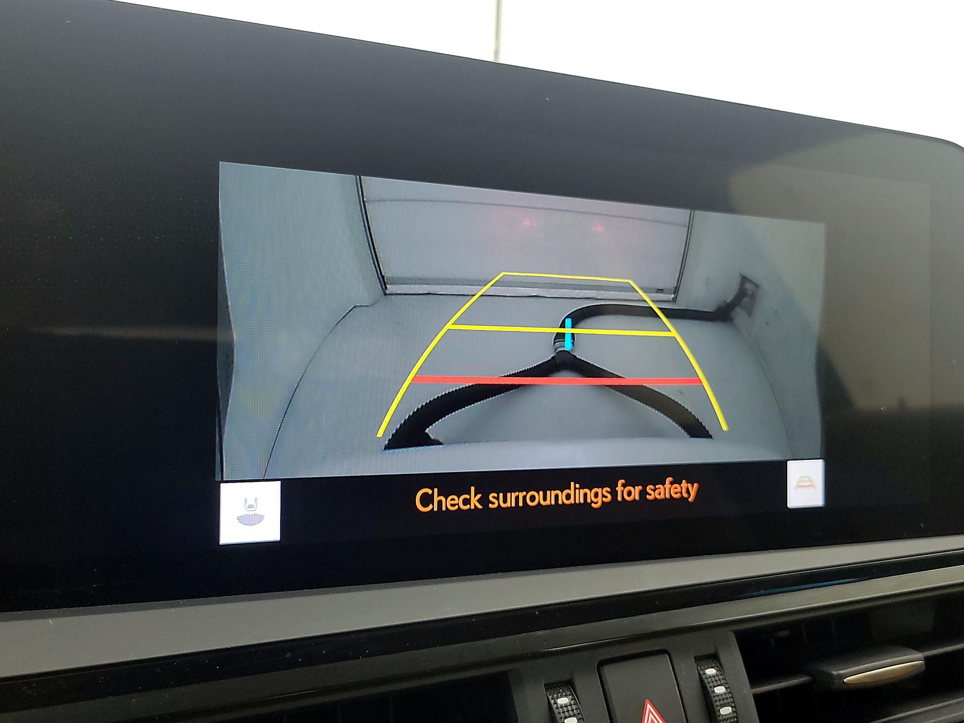 Thumbnail: 2023 Lexus ES - 14