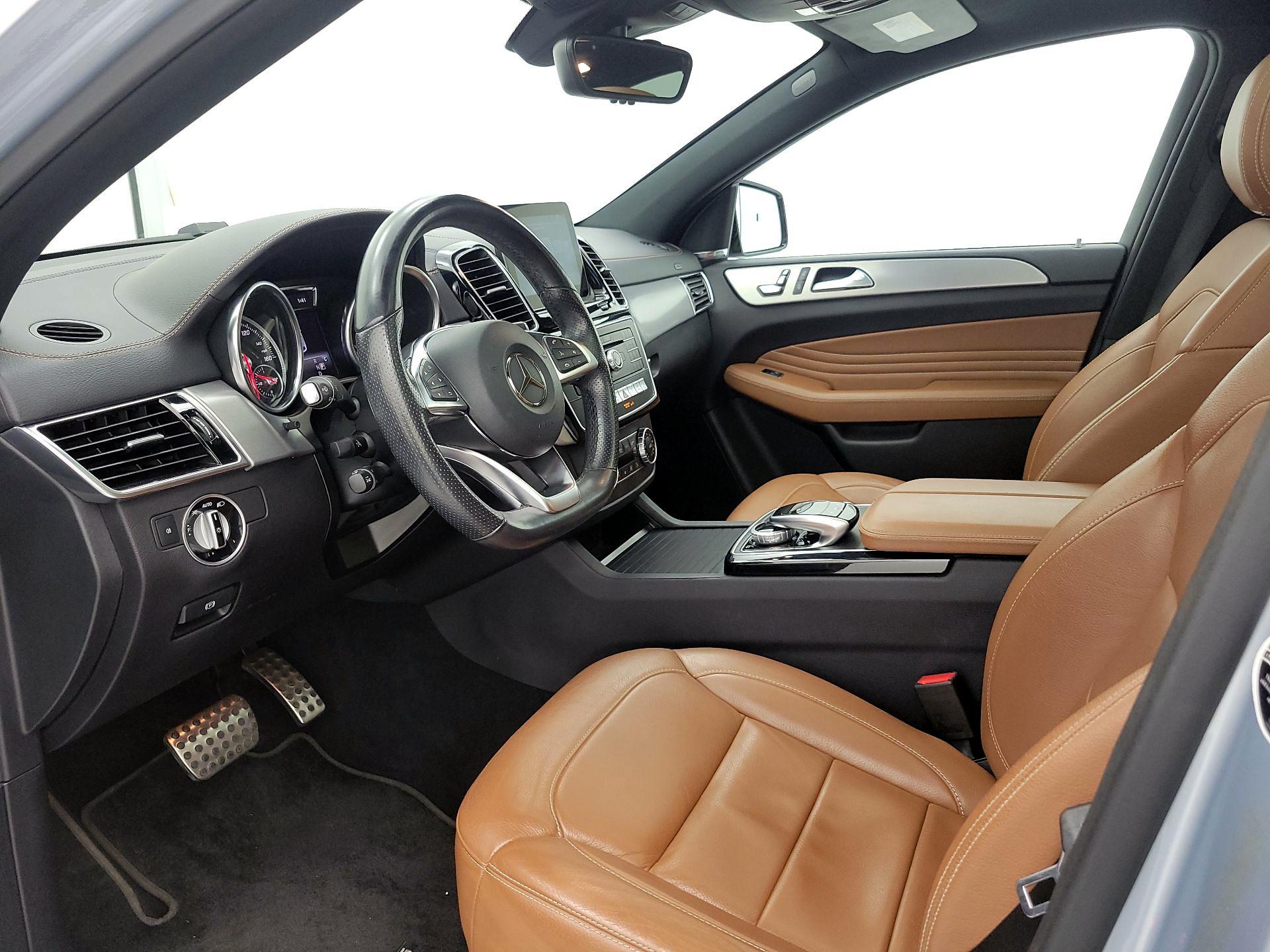 Thumbnail: 2017 Mercedes-Benz GLE - 11