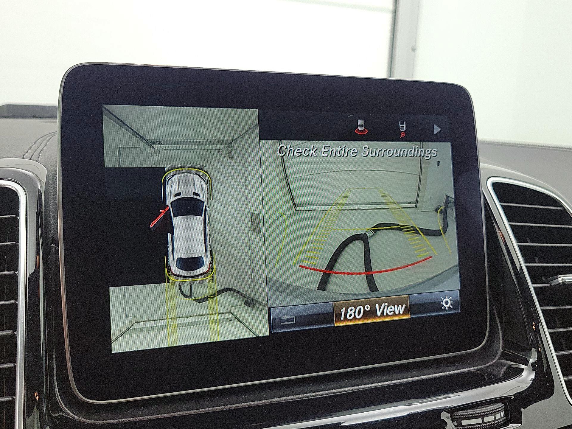 Thumbnail: 2017 Mercedes-Benz GLE - 15