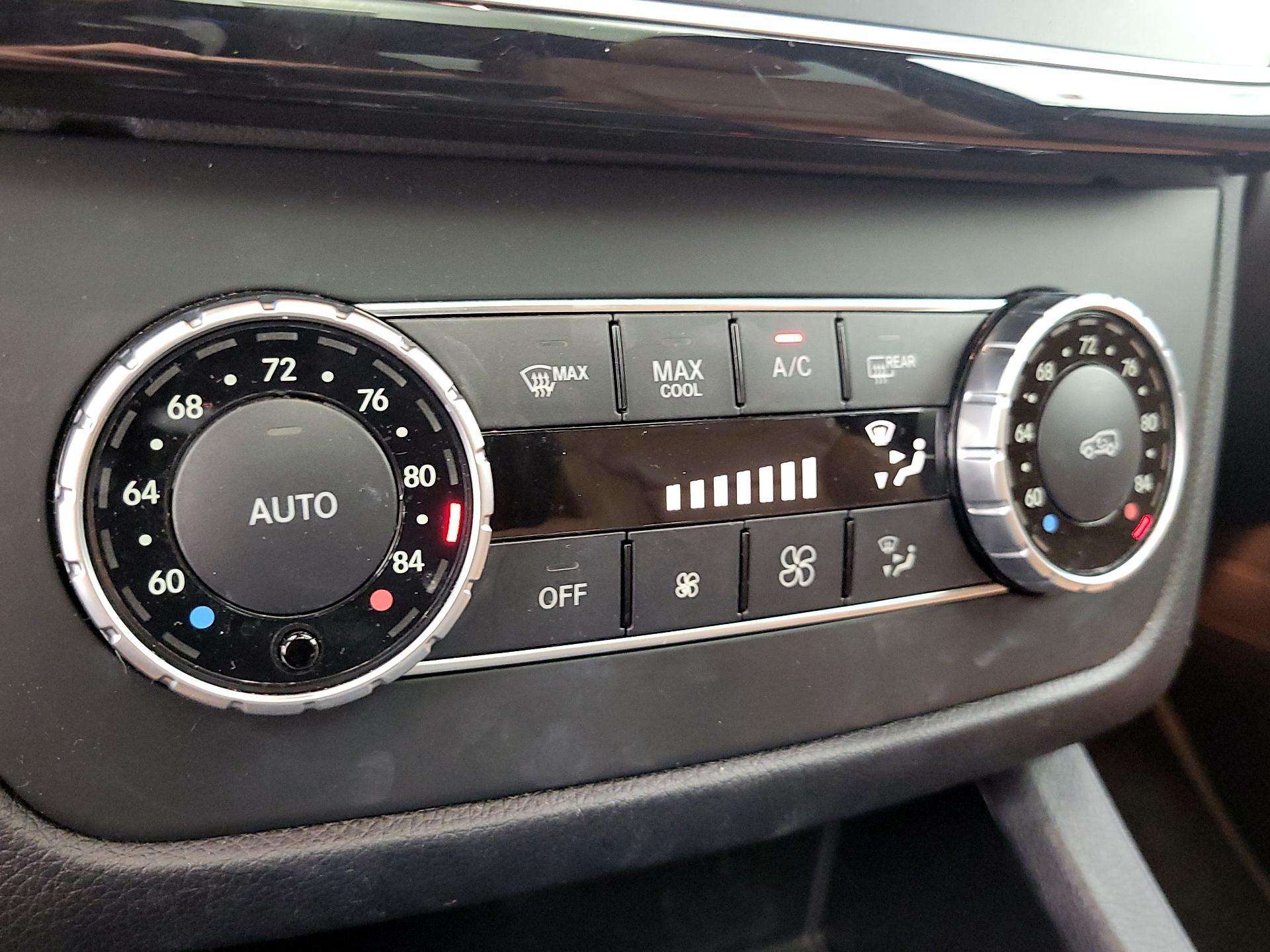 Thumbnail: 2017 Mercedes-Benz GLE - 17