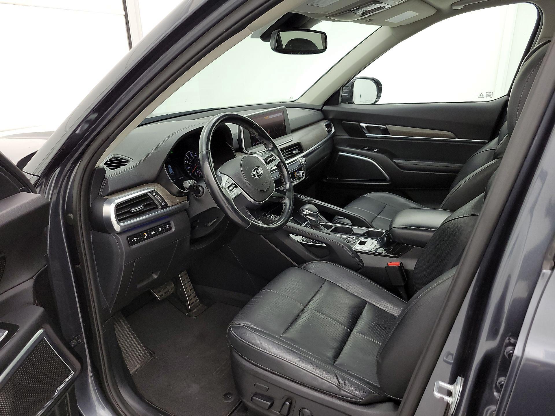 Thumbnail: 2021 Kia Telluride - 11