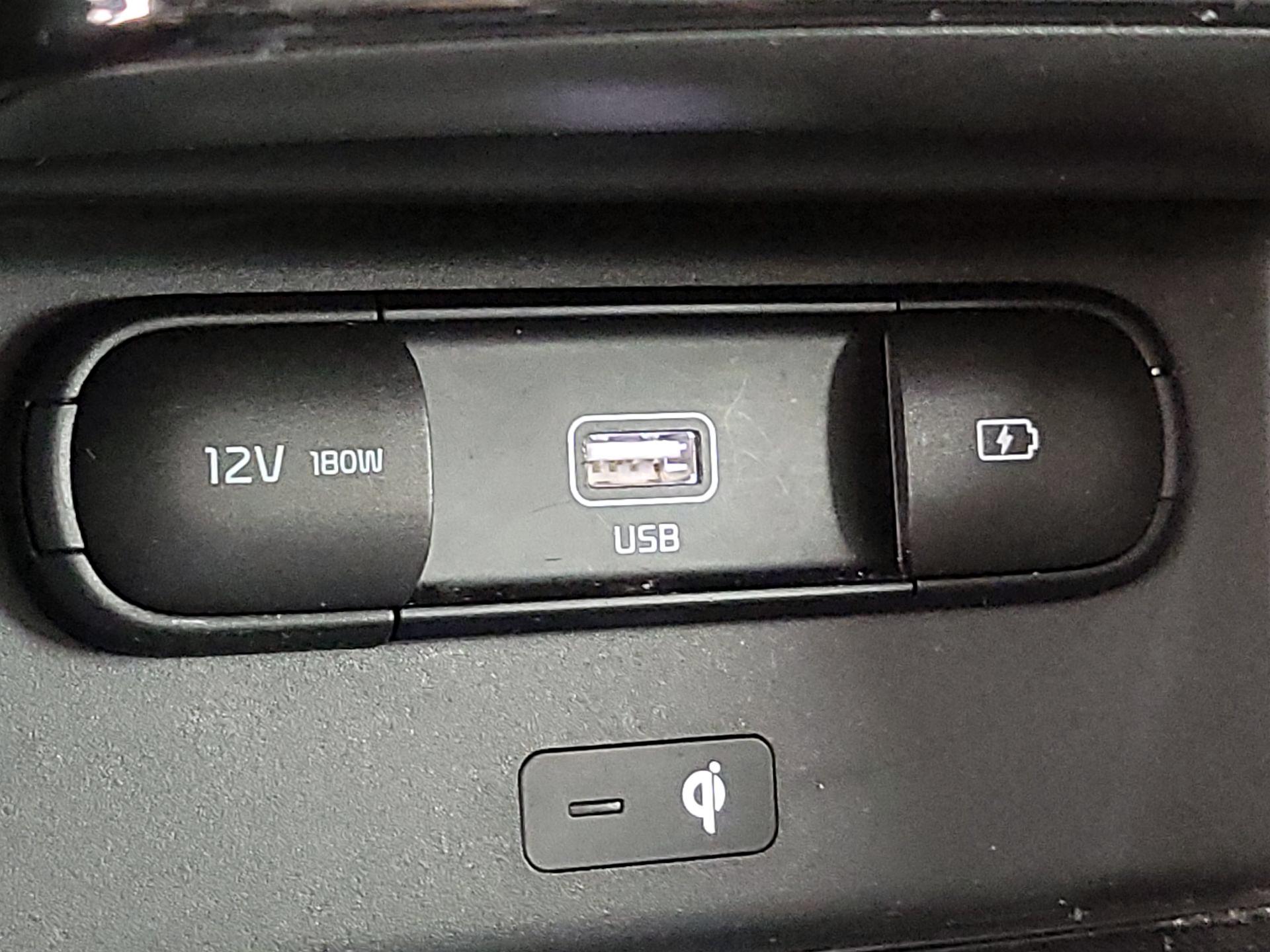 Thumbnail: 2021 Kia Telluride - 19