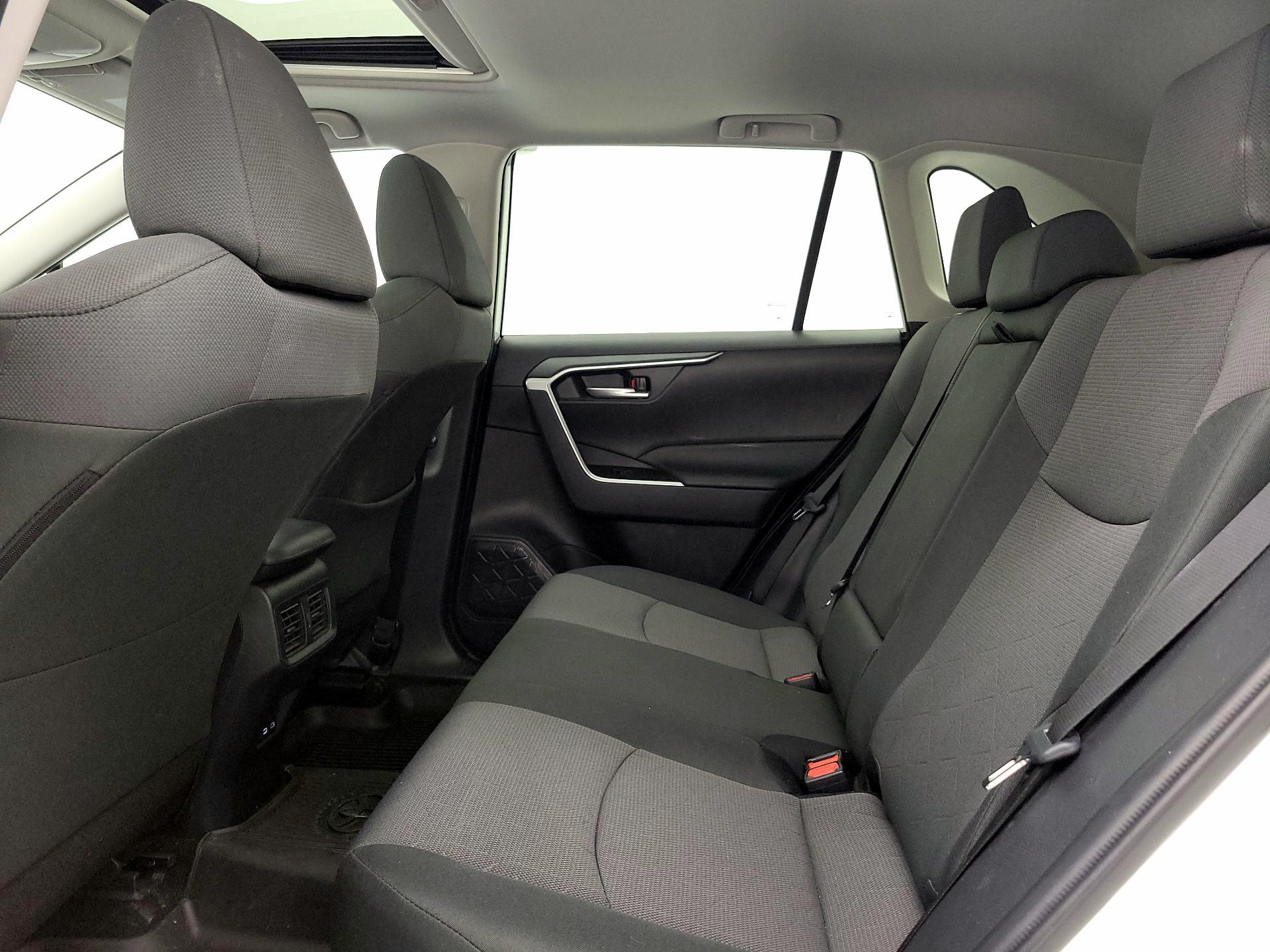 Thumbnail: 2024 Toyota RAV4 - 20