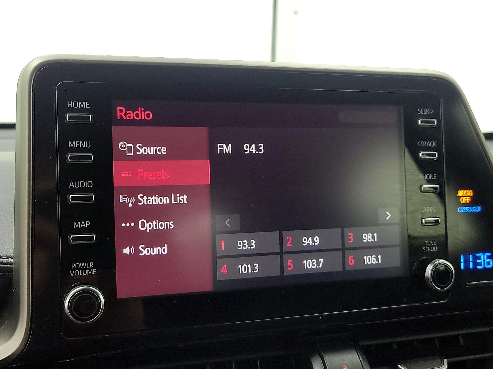 Thumbnail: 2019 Toyota C-HR - 15