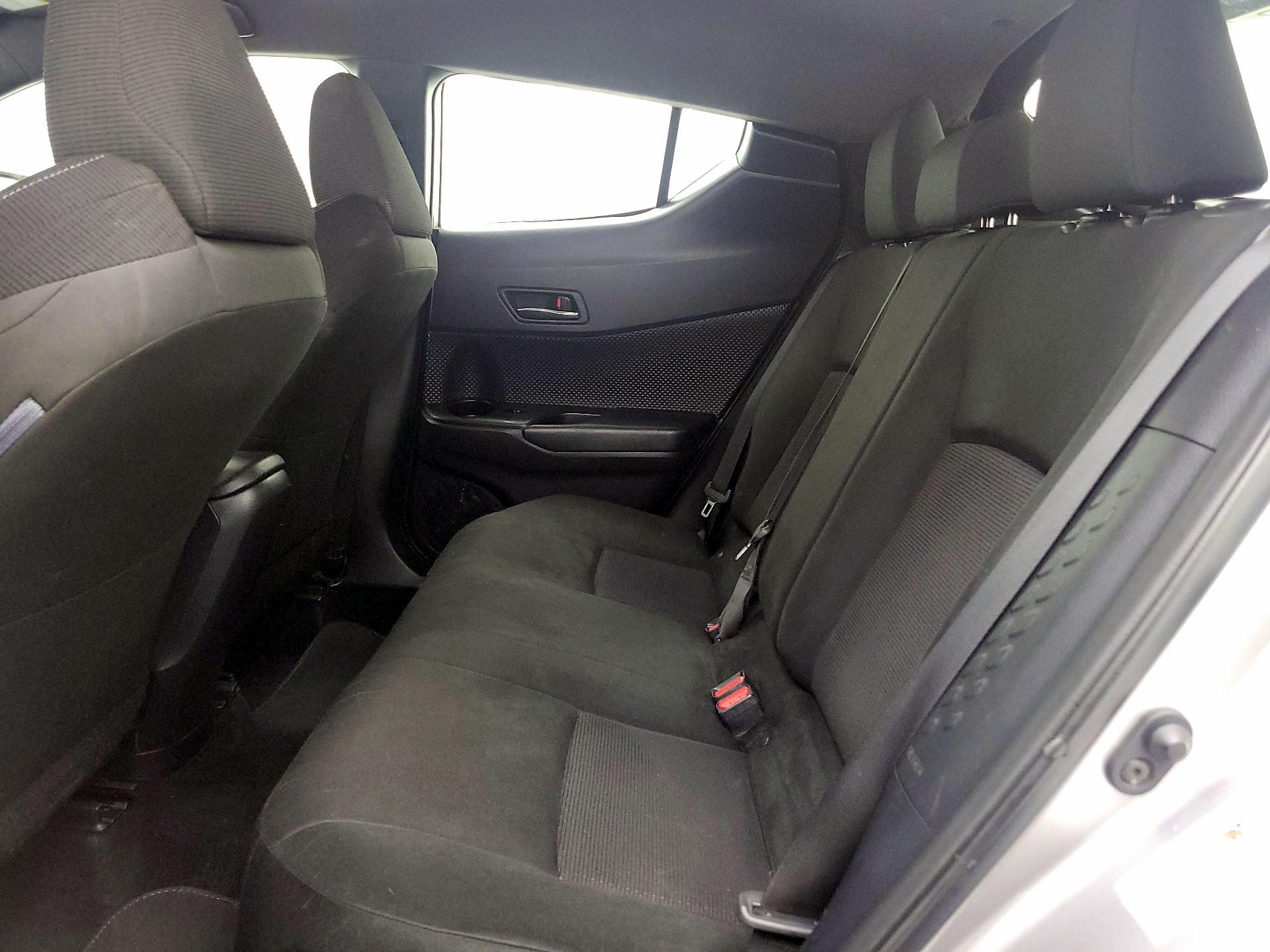 Thumbnail: 2019 Toyota C-HR - 19