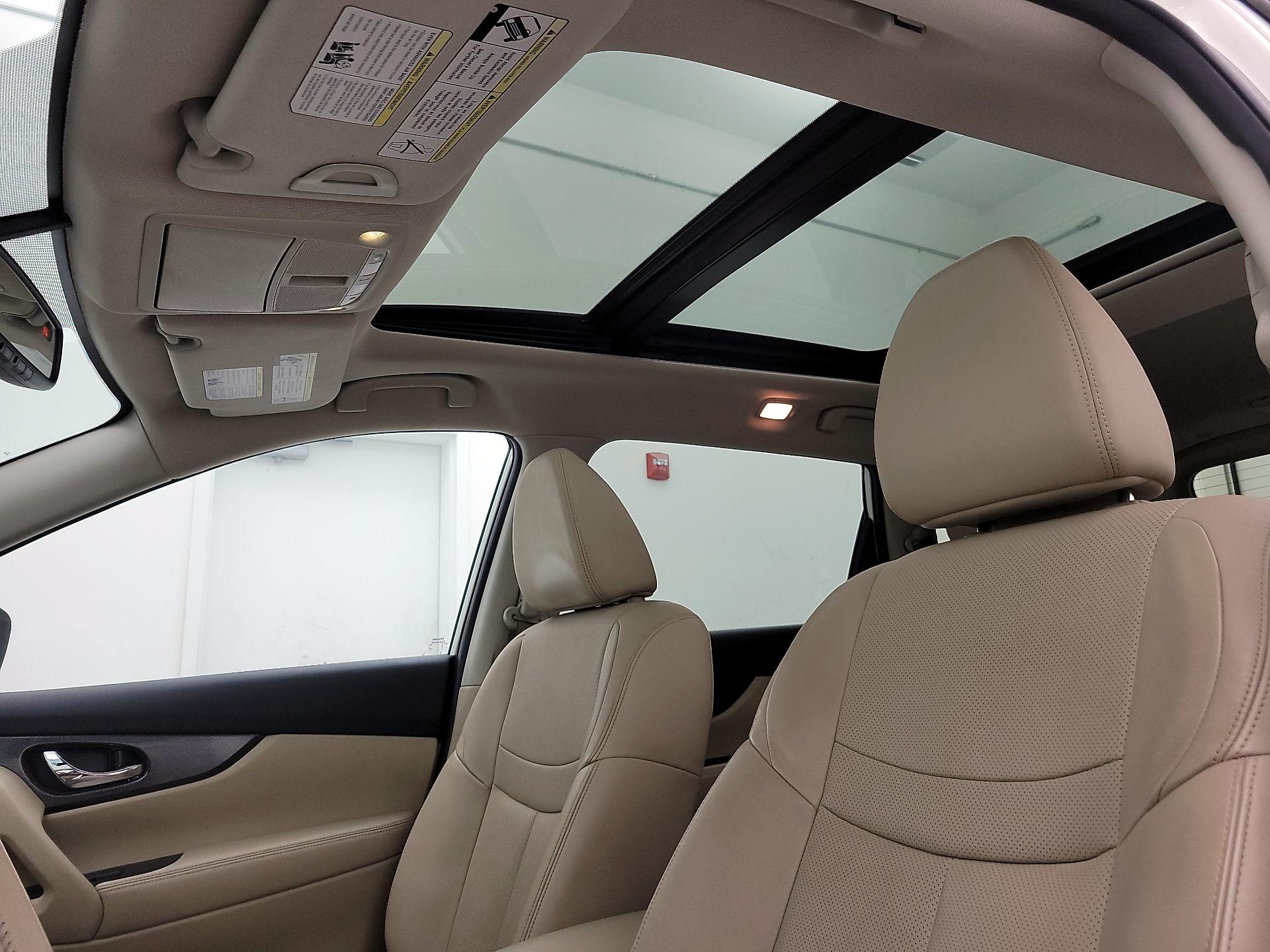 Thumbnail: 2014 Nissan Rogue - 20