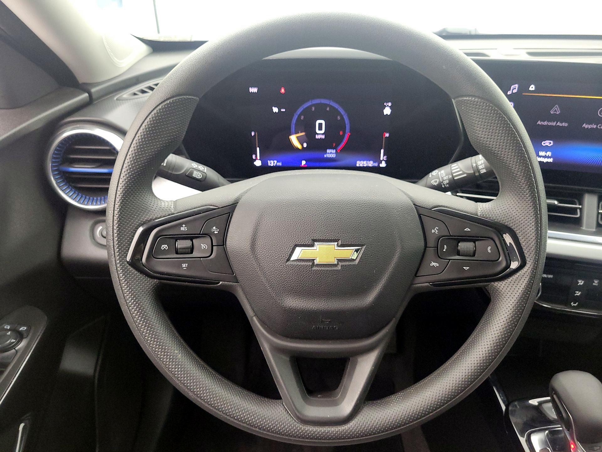 Thumbnail: 2025 Chevrolet Trax - 10