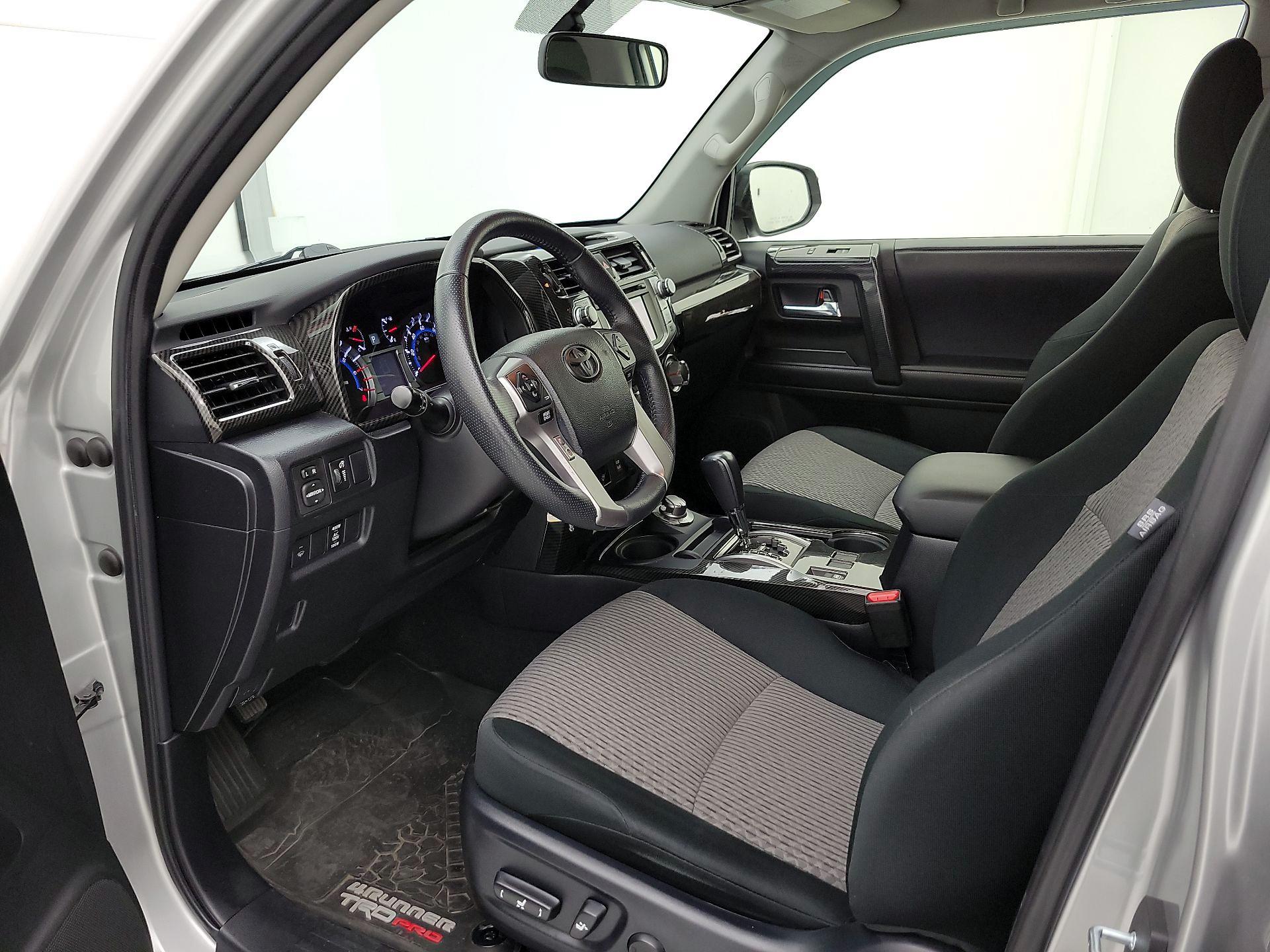 Thumbnail: 2019 Toyota 4Runner - 11