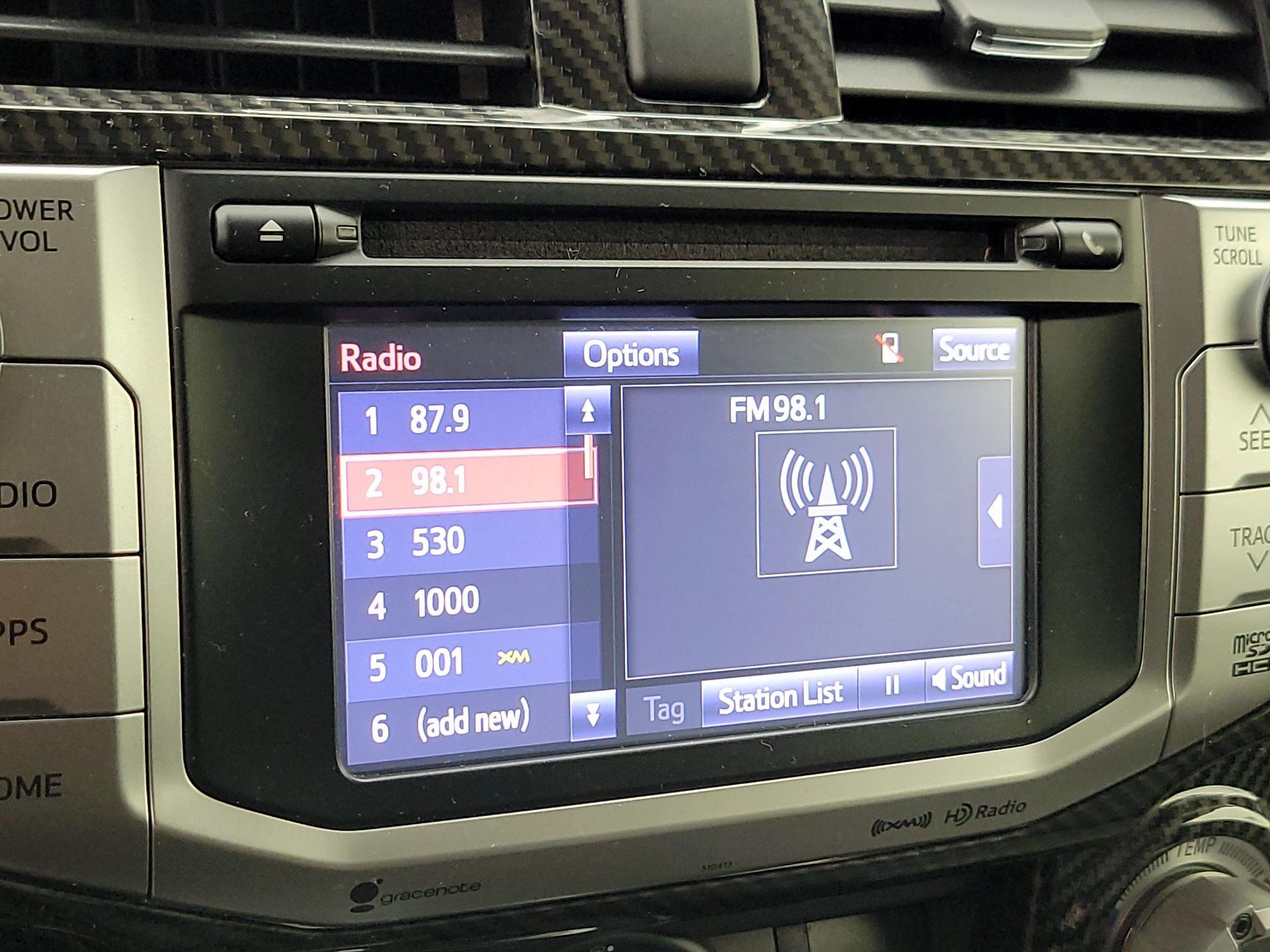 Thumbnail: 2019 Toyota 4Runner - 16