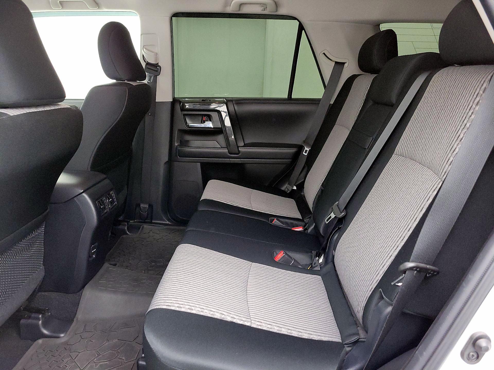 Thumbnail: 2019 Toyota 4Runner - 20