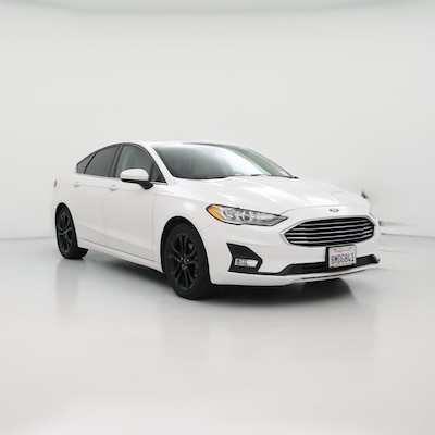 White 2019 Ford Fusion SE