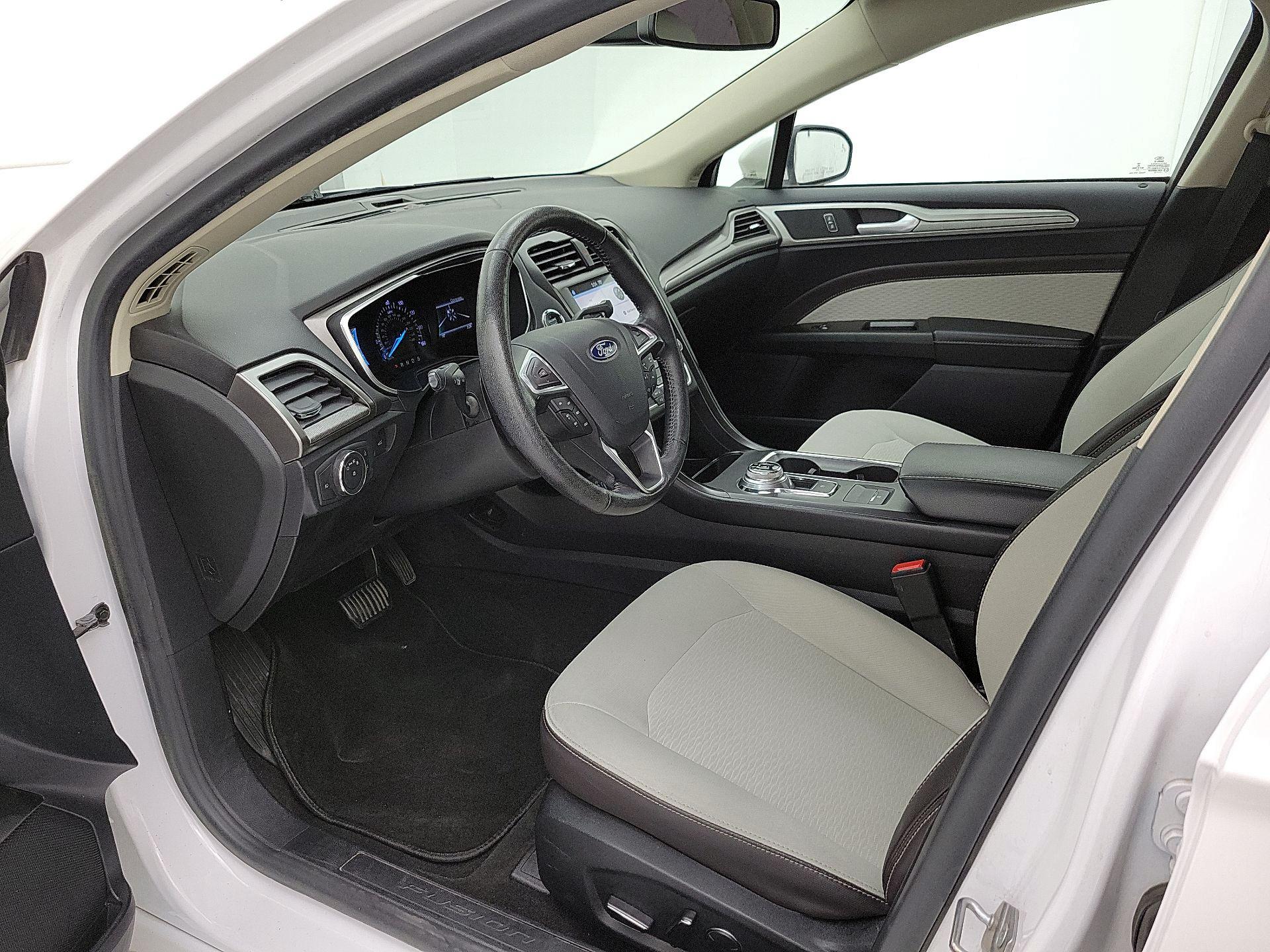 Thumbnail: 2019 Ford Fusion - 11