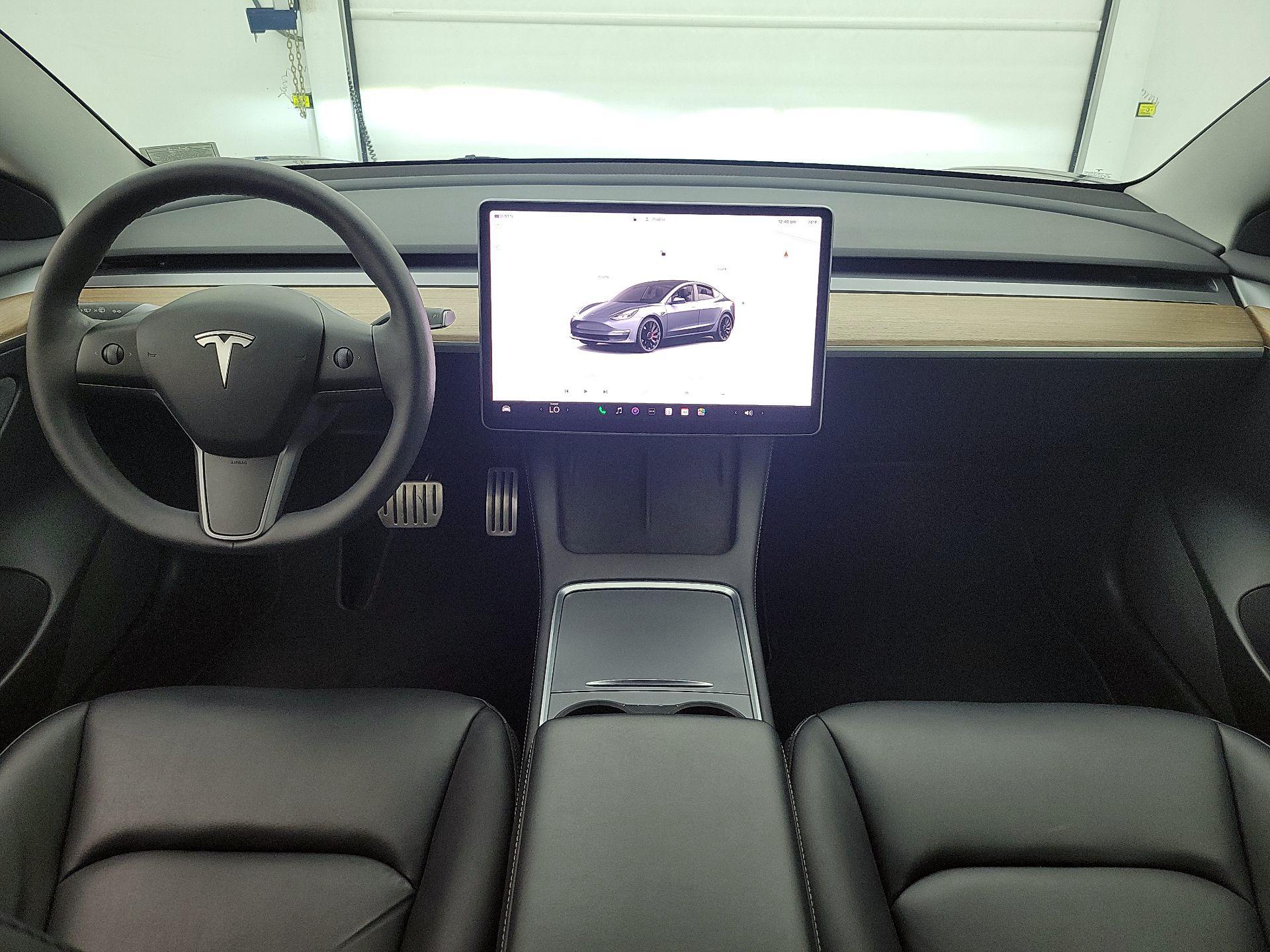 Thumbnail: 2022 Tesla Model 3 - 9