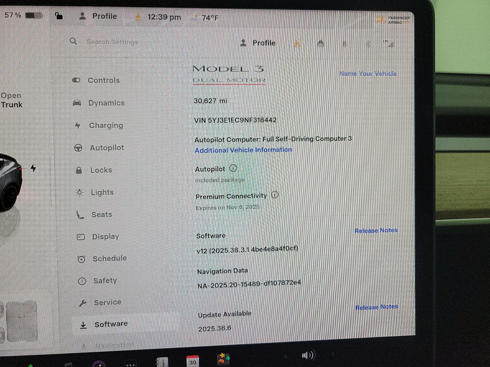 Thumbnail: 2022 Tesla Model 3 - 13