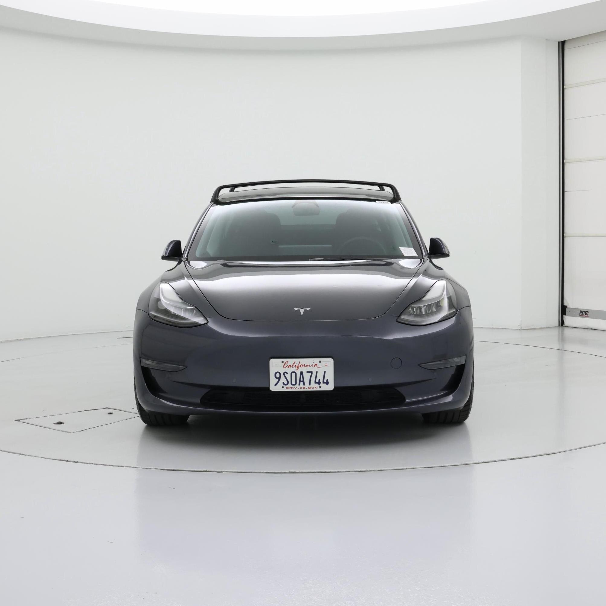 Thumbnail: 2022 Tesla Model 3 - 5