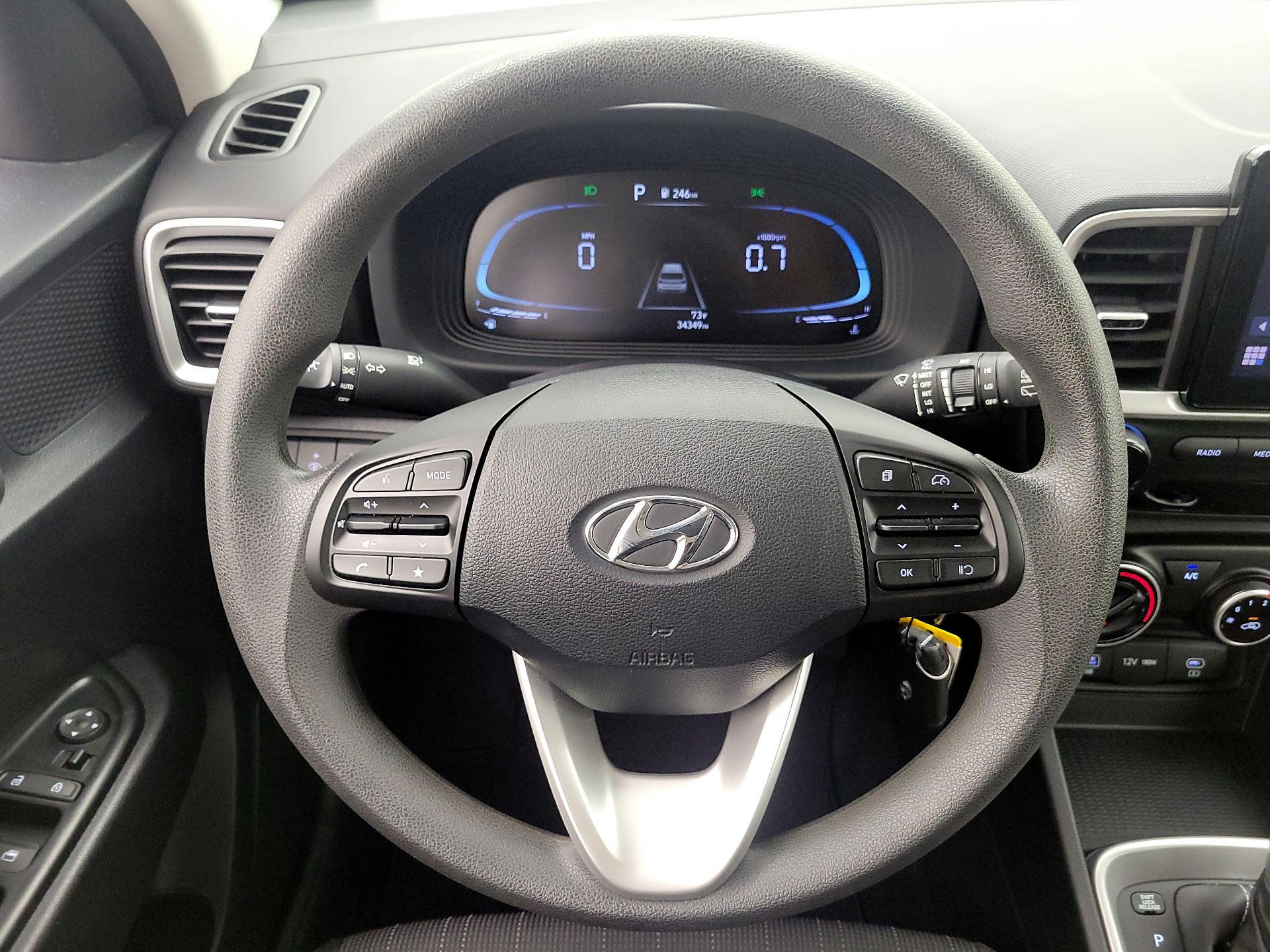 Thumbnail: 2023 Hyundai Venue - 10