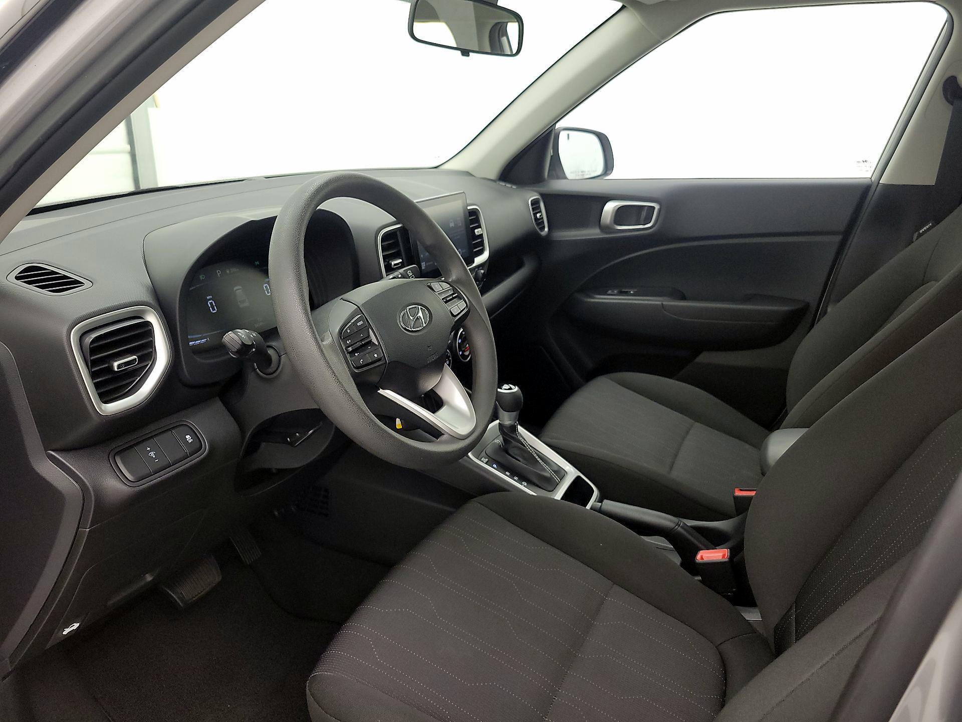 Thumbnail: 2023 Hyundai Venue - 11