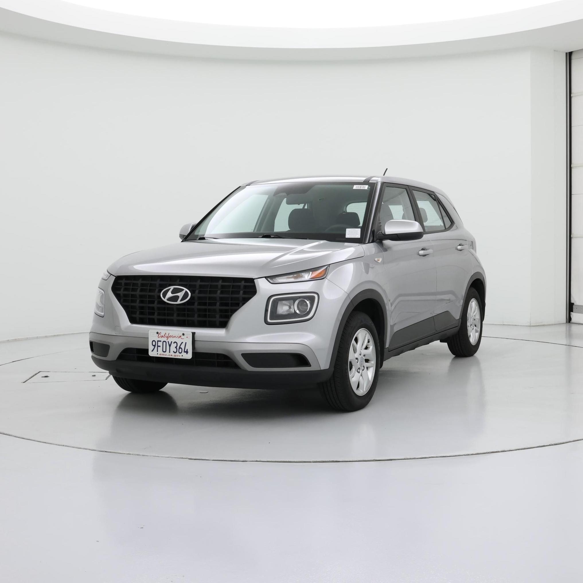 Thumbnail: 2023 Hyundai Venue - 4