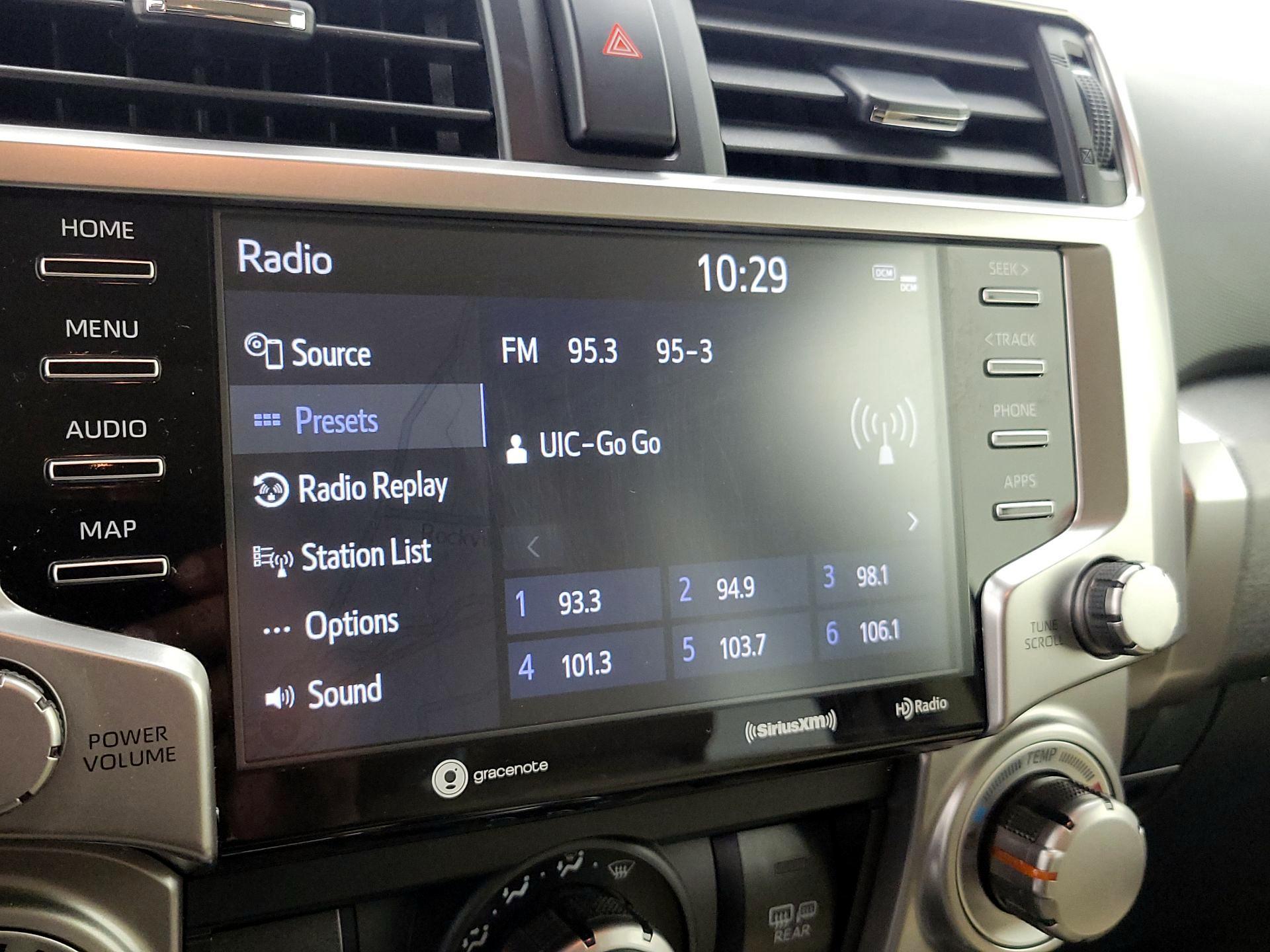 Thumbnail: 2021 Toyota 4Runner - 16