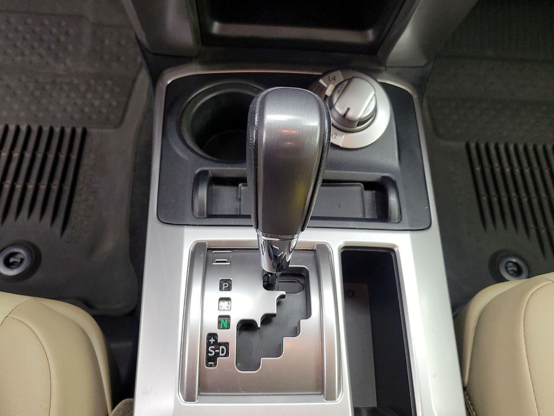 Thumbnail: 2021 Toyota 4Runner - 18