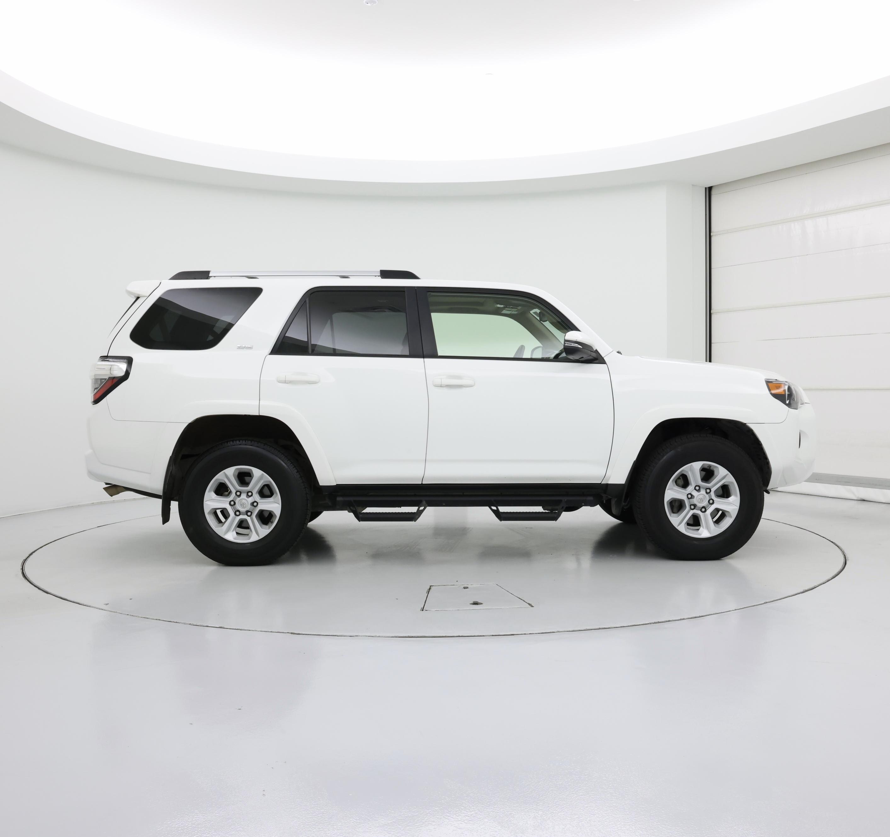 Thumbnail: 2021 Toyota 4Runner - 7