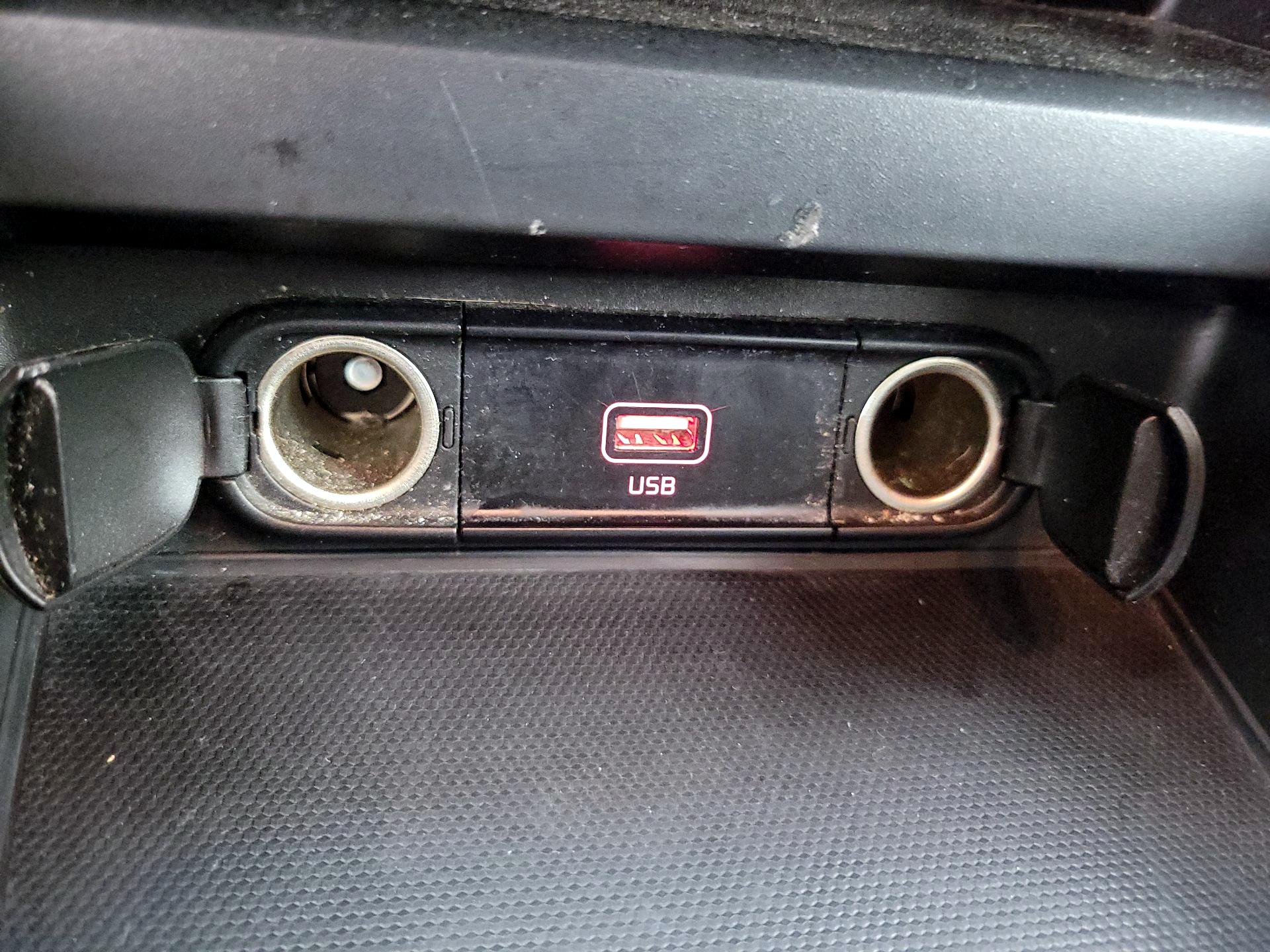 Thumbnail: 2021 Kia Soul - 18