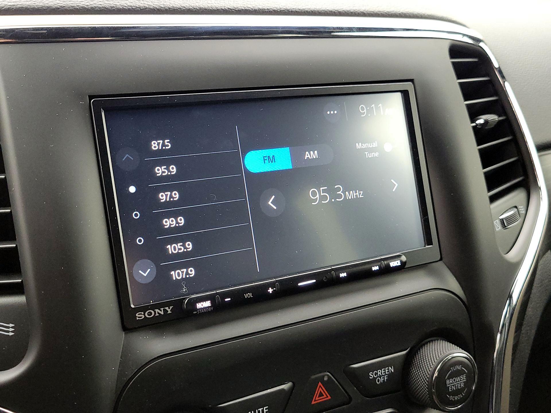 Thumbnail: 2020 Jeep Grand Cherokee - 15