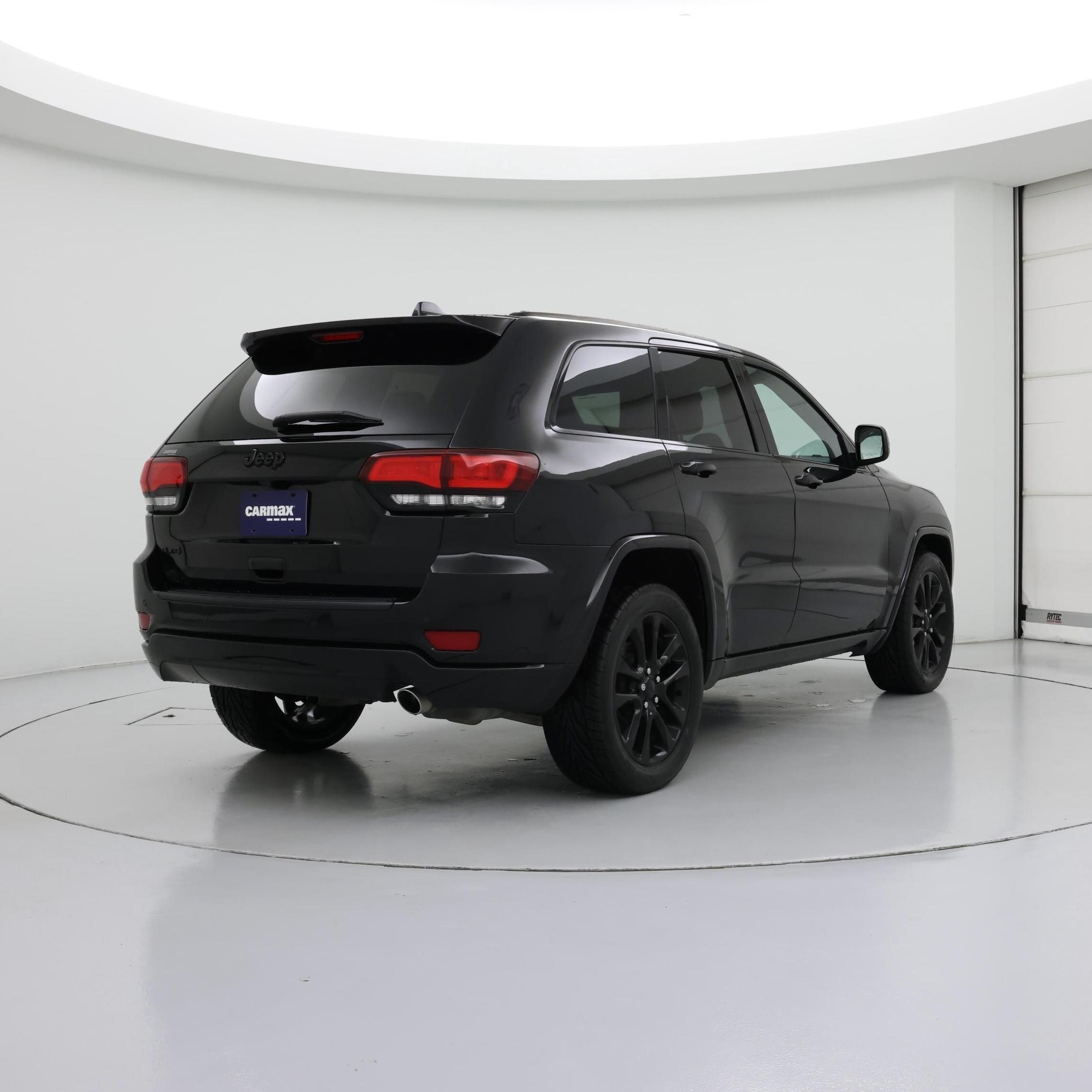 Thumbnail: 2020 Jeep Grand Cherokee - 8
