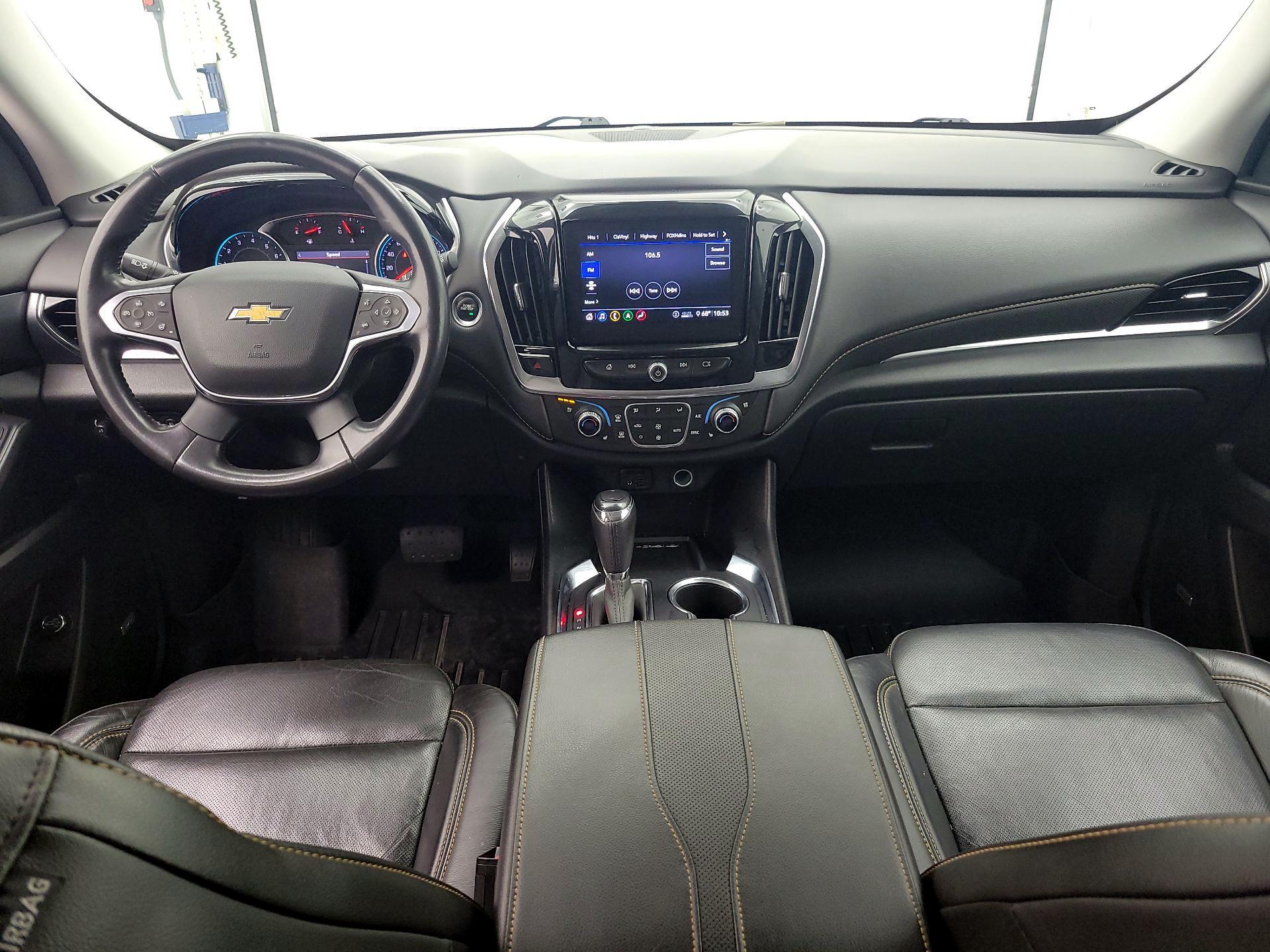 Thumbnail: 2020 Chevrolet Traverse - 9