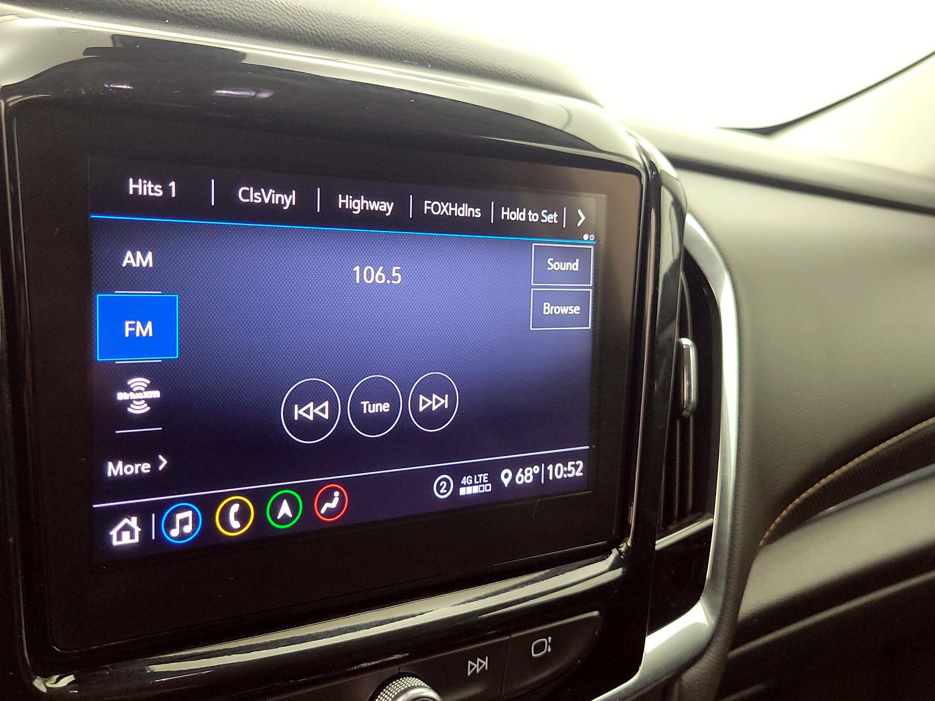 Thumbnail: 2020 Chevrolet Traverse - 15