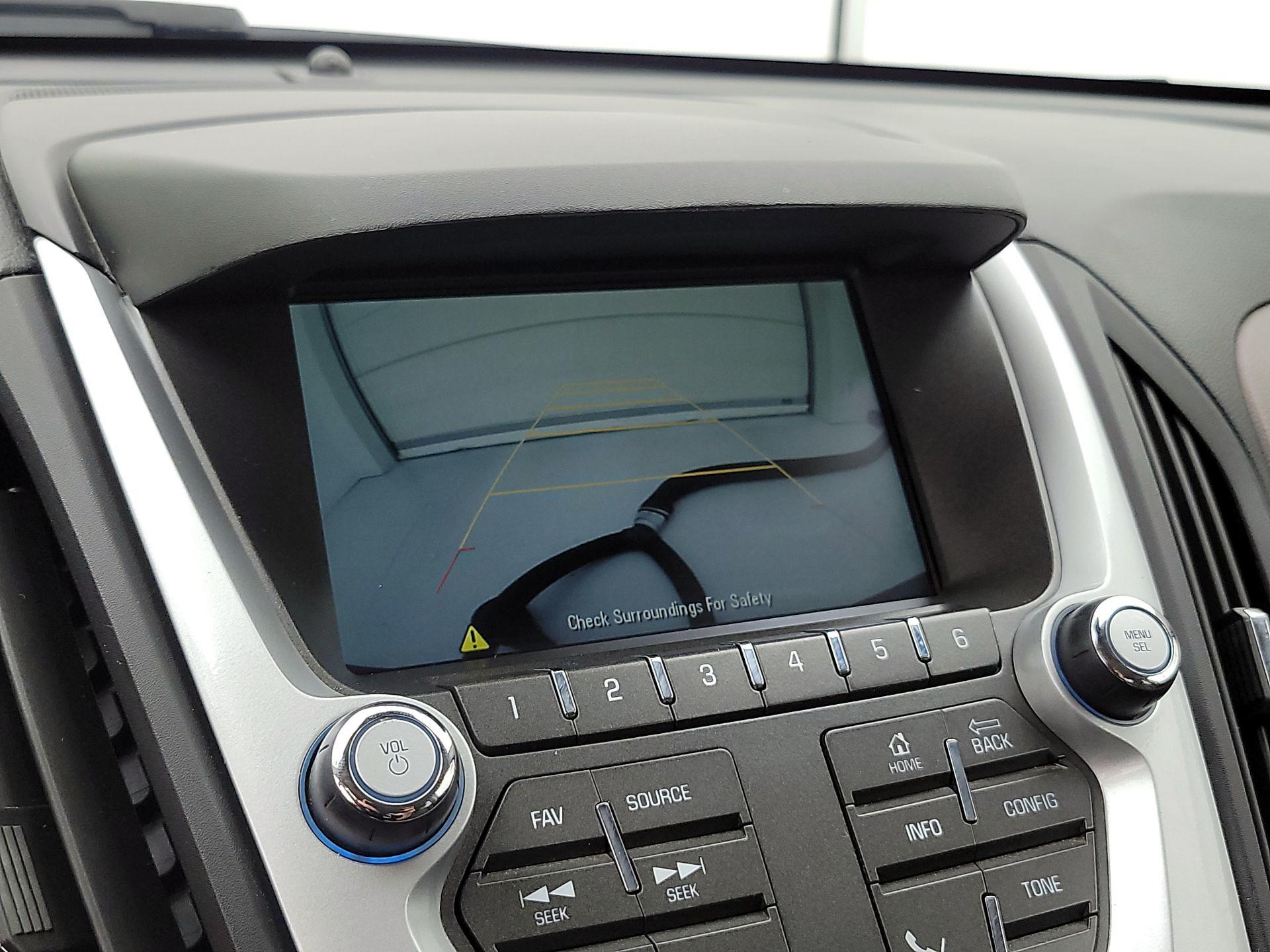 Thumbnail: 2015 Chevrolet Equinox - 15