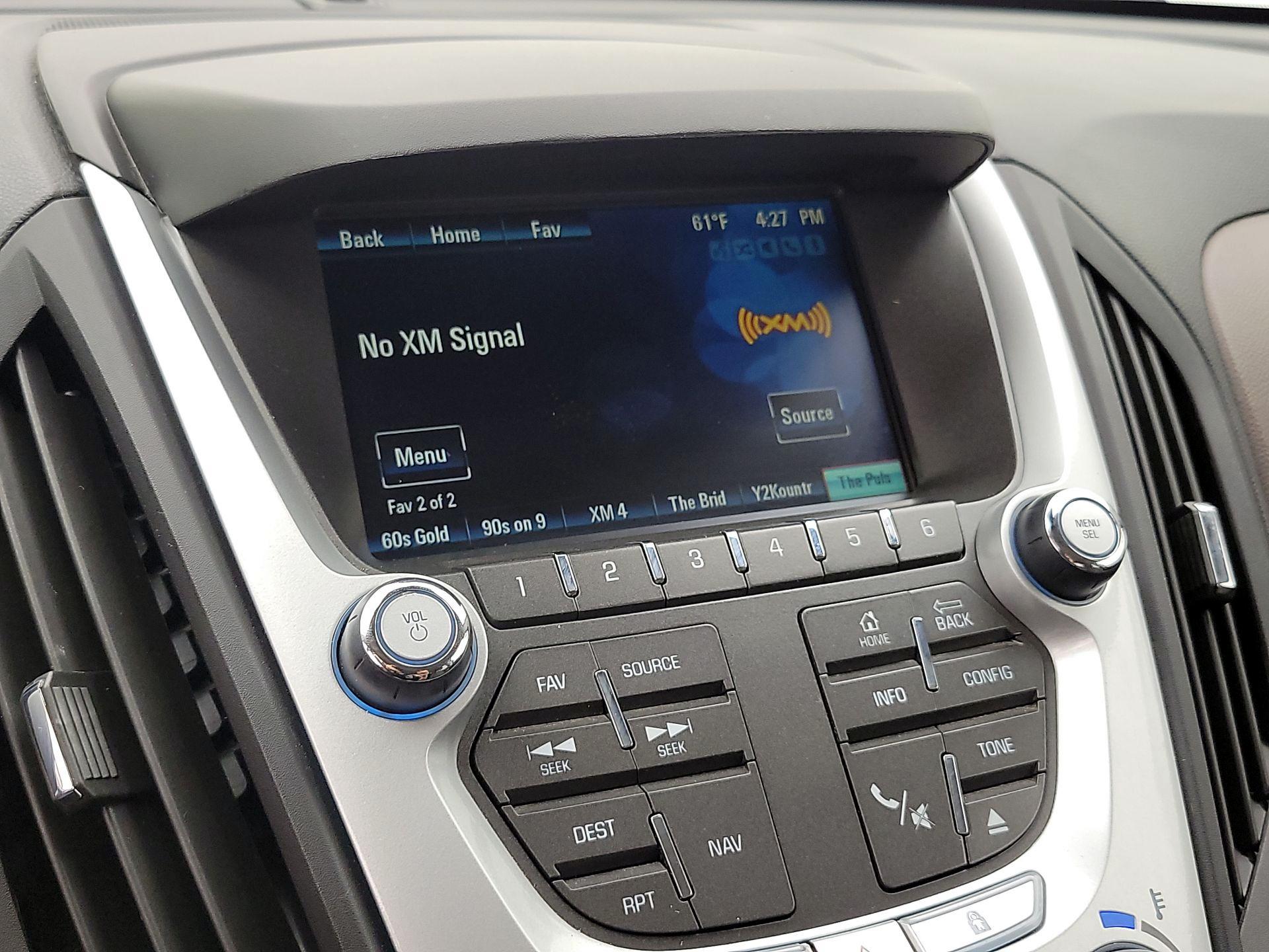 Thumbnail: 2015 Chevrolet Equinox - 16