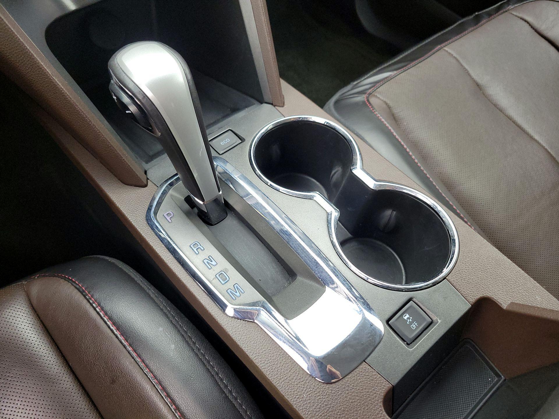 Thumbnail: 2015 Chevrolet Equinox - 18