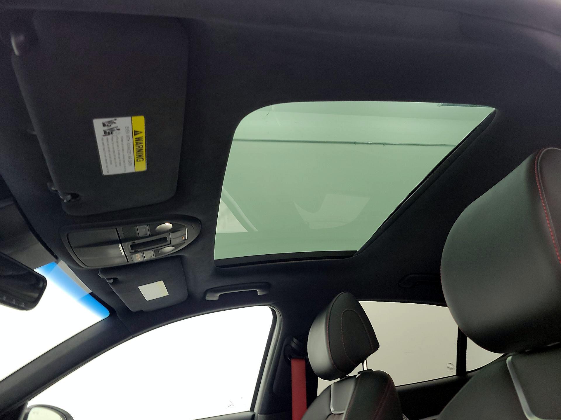 Thumbnail: 2022 Genesis G70 - 20