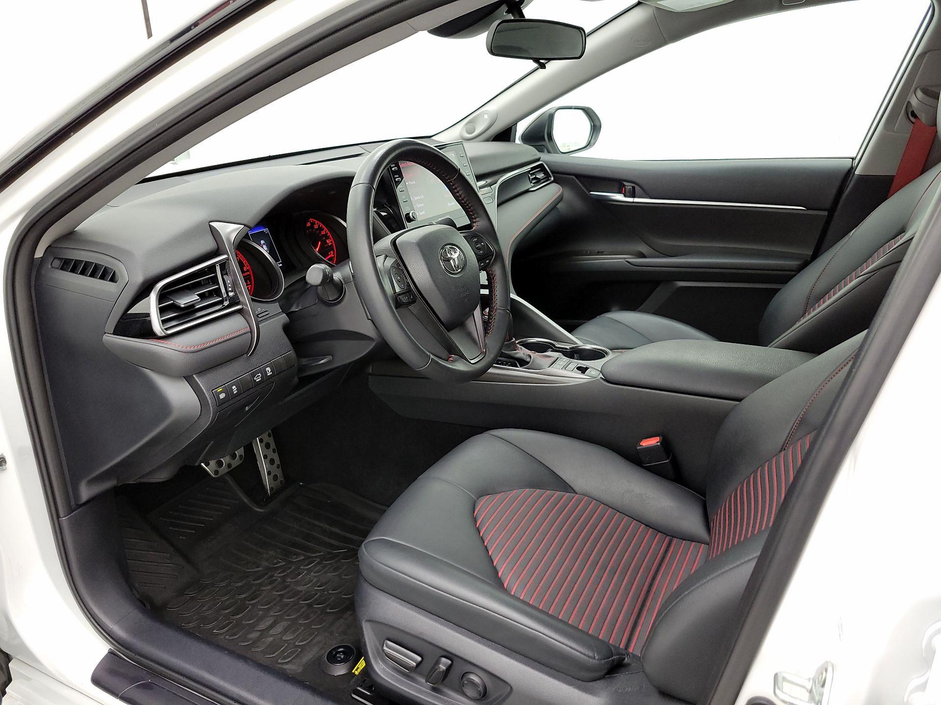 Thumbnail: 2023 Toyota Camry - 11