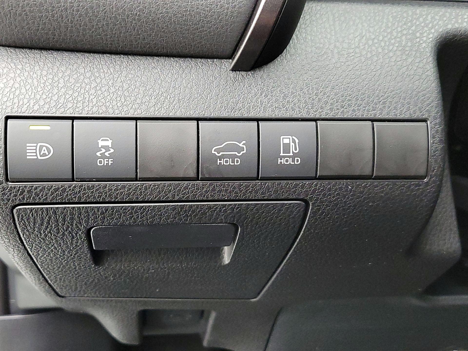 Thumbnail: 2023 Toyota Camry - 13