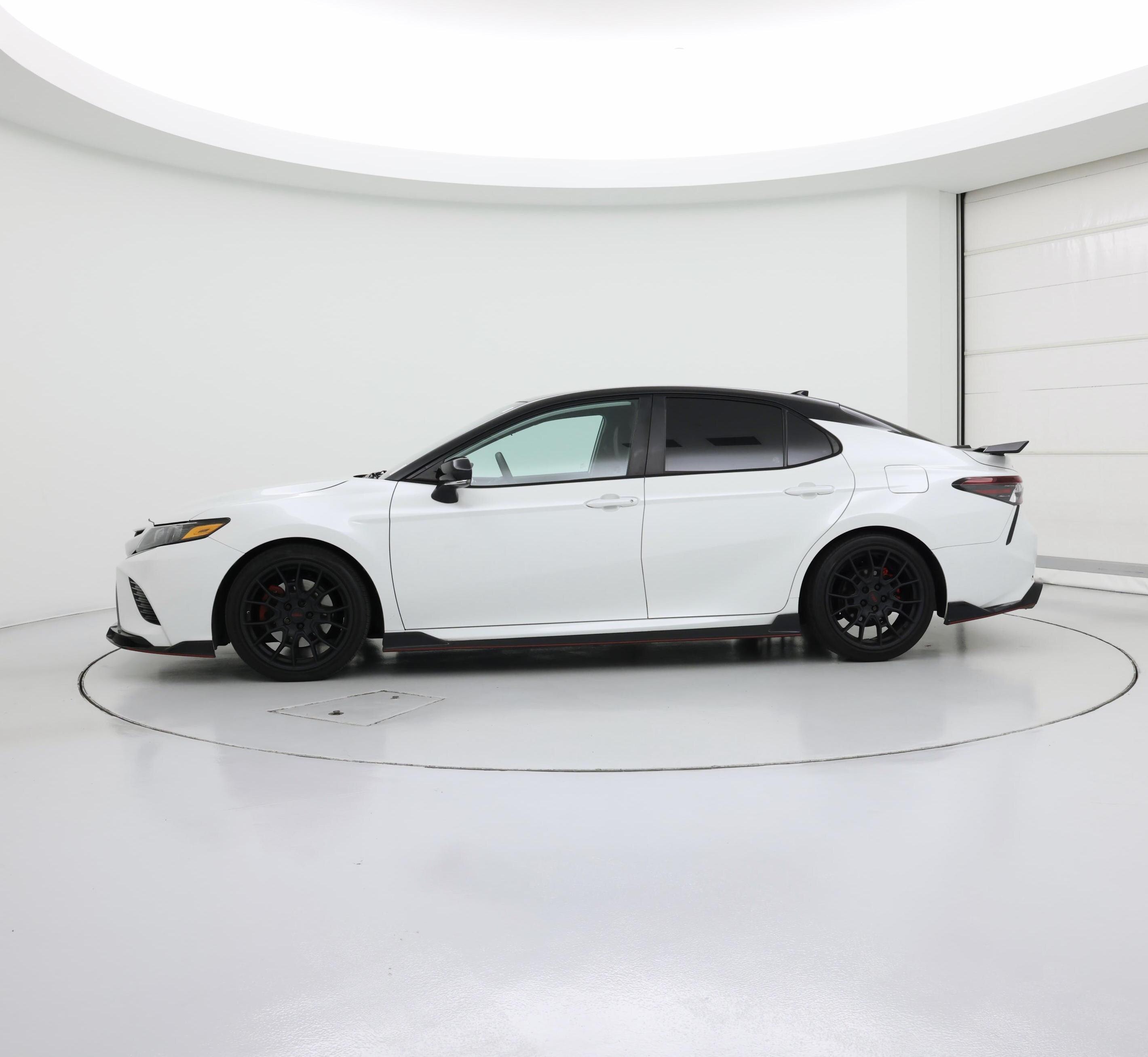 Thumbnail: 2023 Toyota Camry - 3