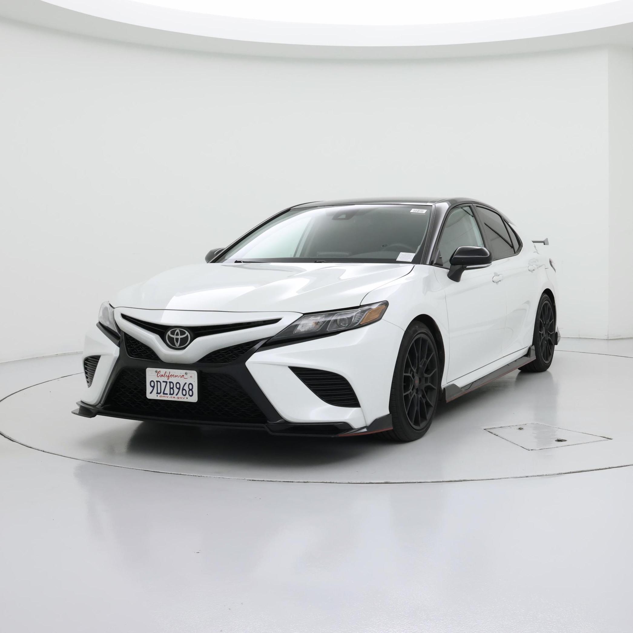 Thumbnail: 2023 Toyota Camry - 4